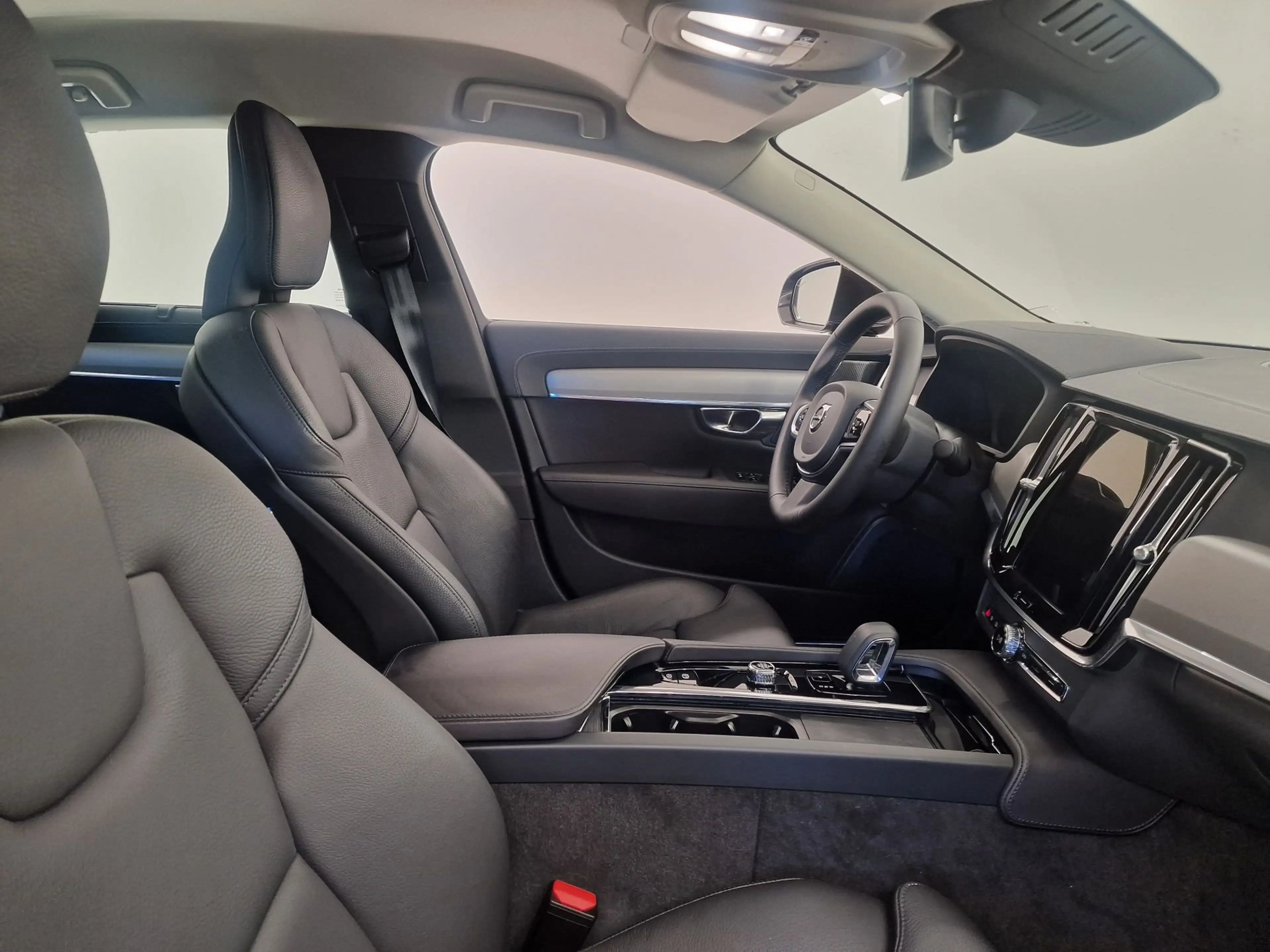 Volvo S90 PLUS HYBRID BENZINE AUTOMAAT+LUCHTVERING — photo 6