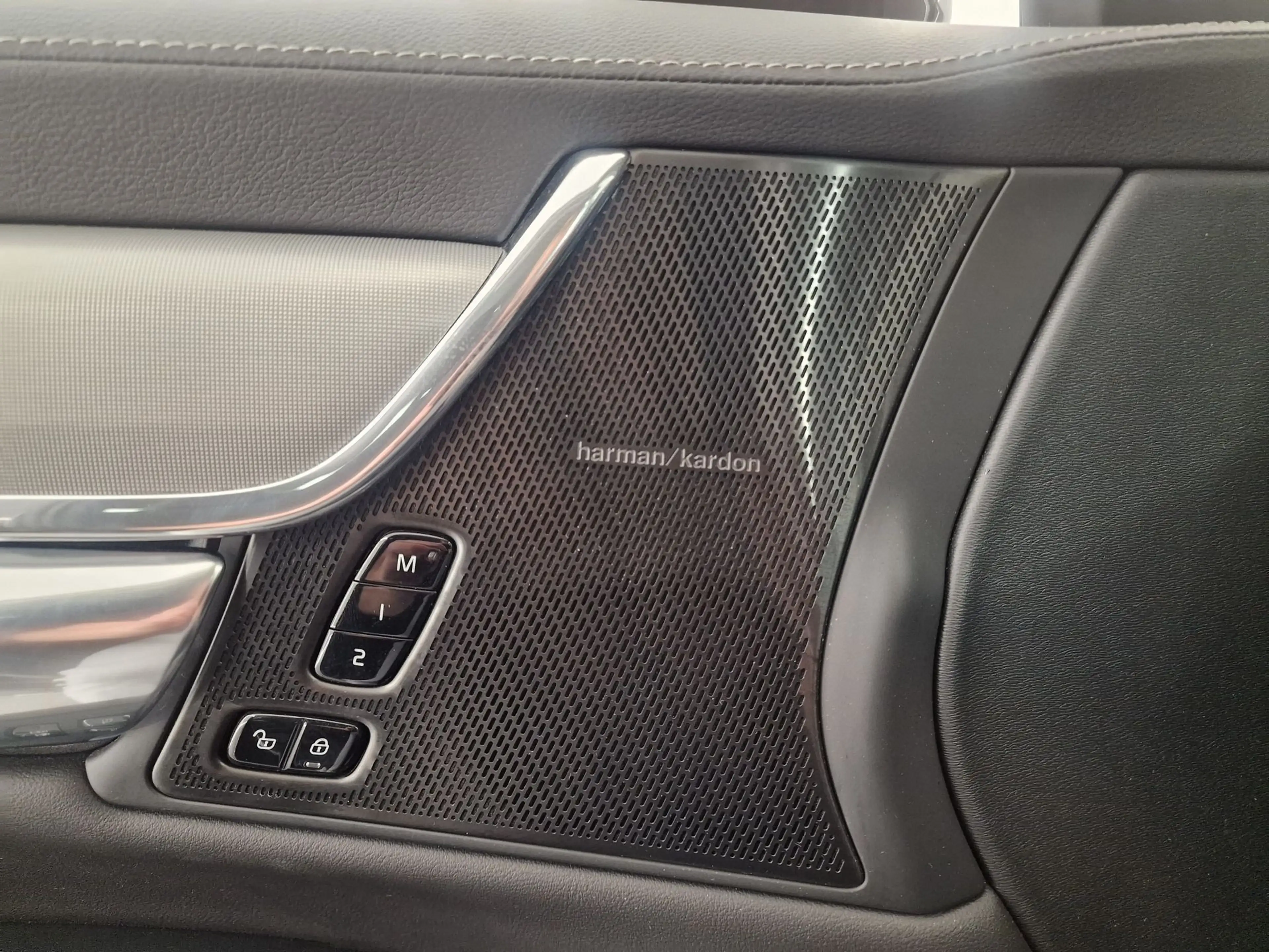 Volvo S90 PLUS HYBRID BENZINE AUTOMAAT+LUCHTVERING — photo 10