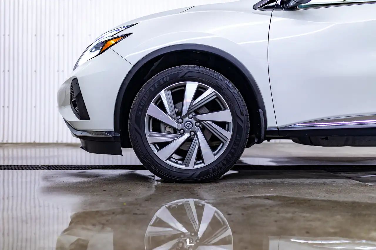 Nissan Murano снимка Nissan Murano