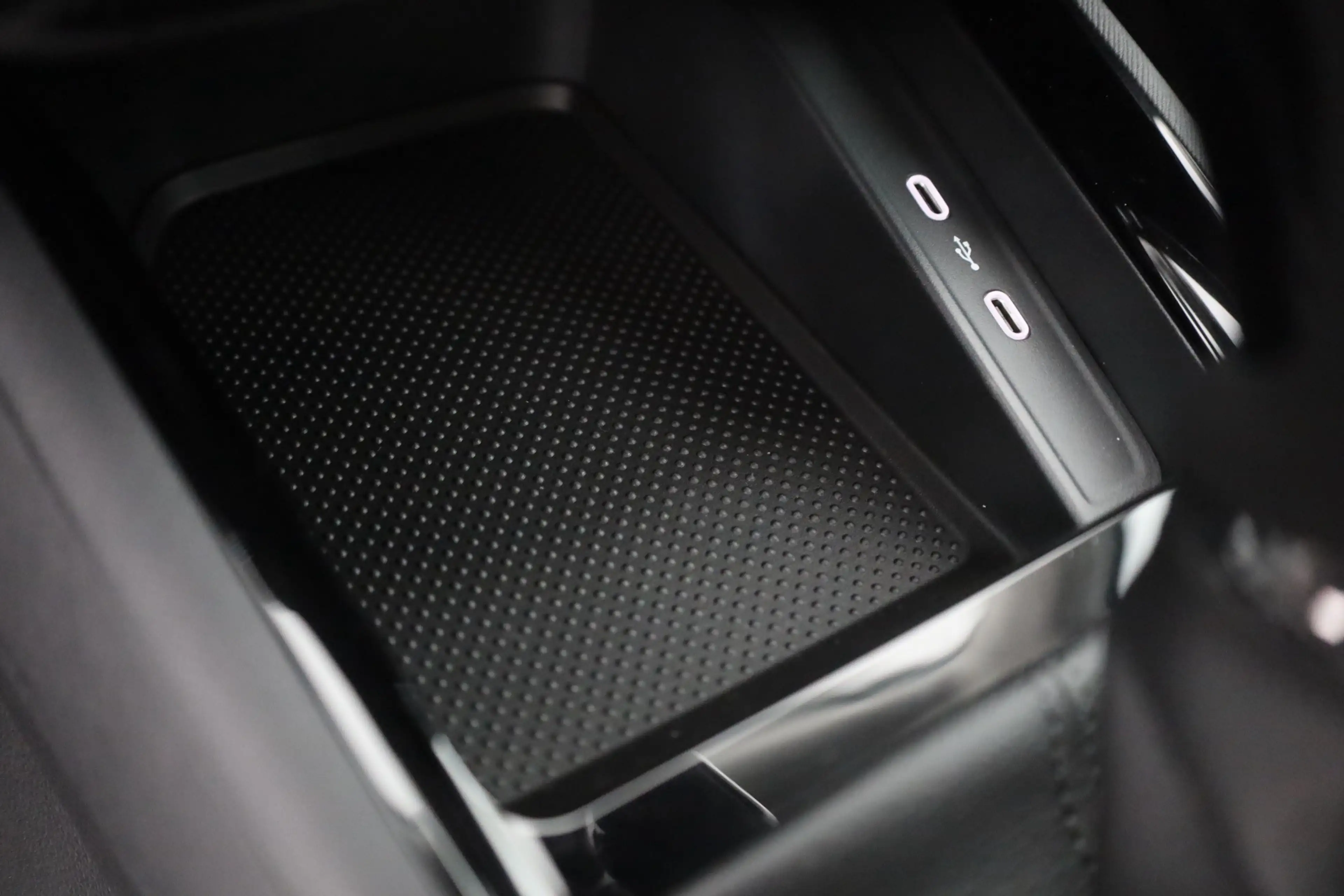 Skoda Kamiq 1.0 TSI DSG LED ACC Kamera AHK — photo 14