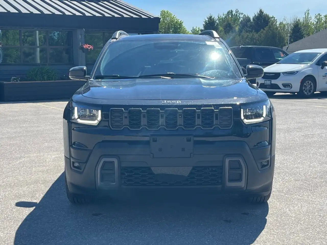 Jeep Cherokee снимка Jeep Cherokee