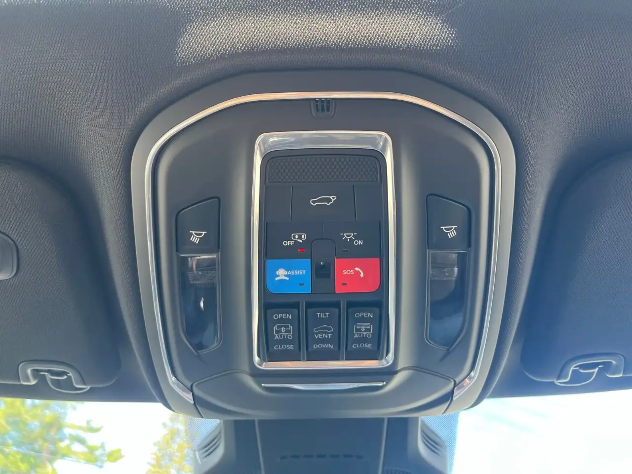 Jeep Cherokee снимка Jeep Cherokee