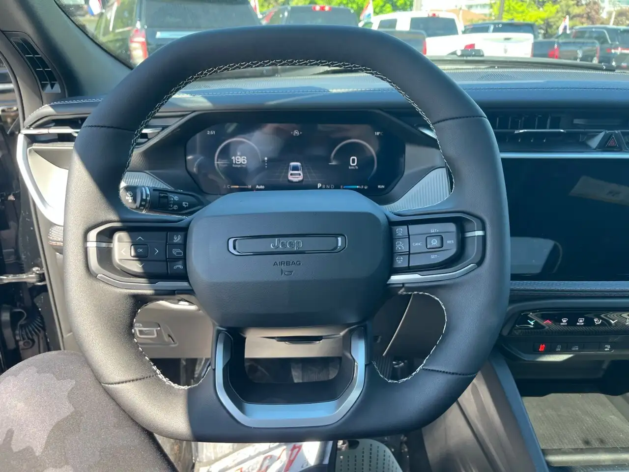 Jeep Cherokee снимка Jeep Cherokee