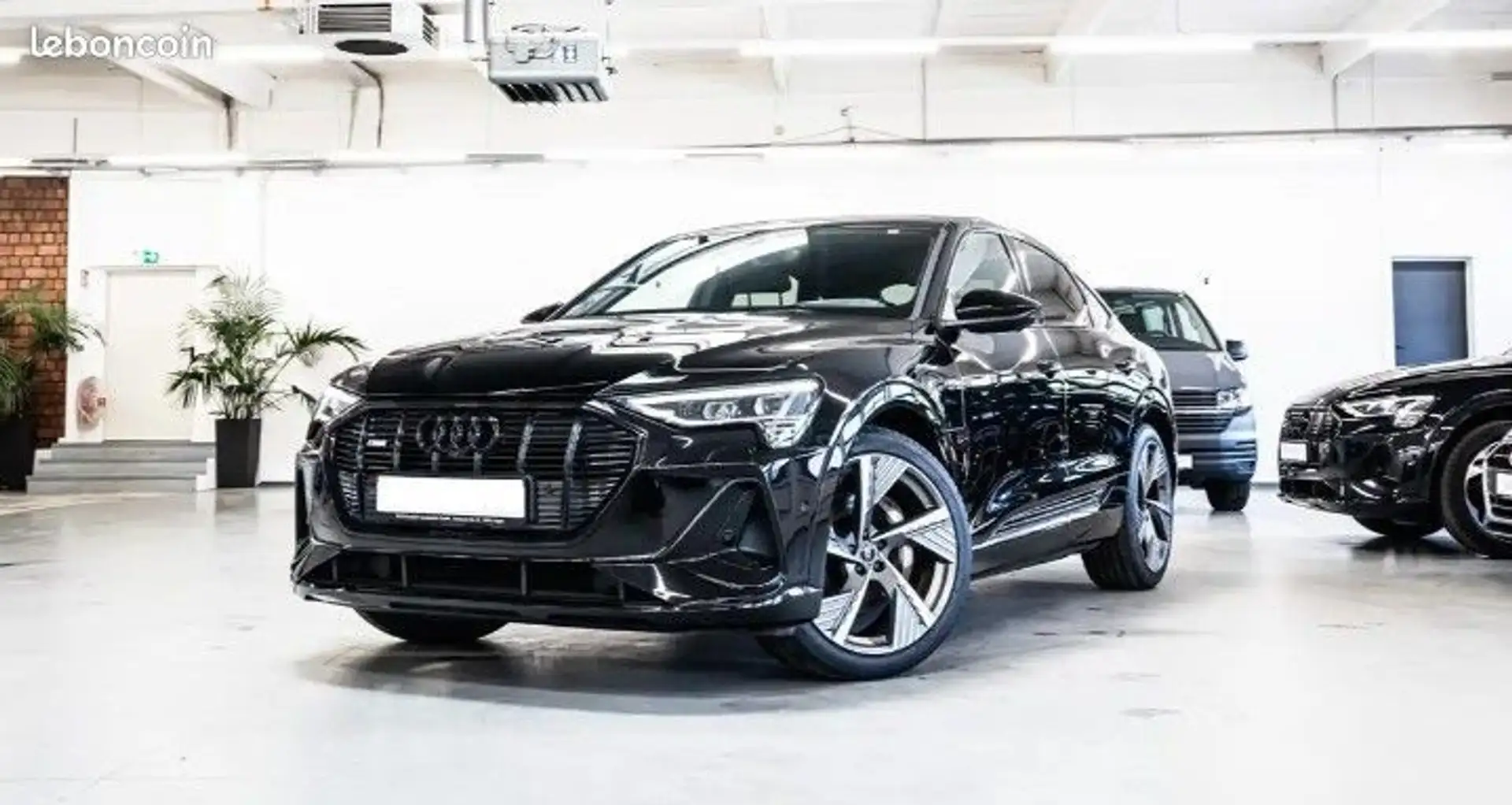 Audi e-tron SPORTBACK 50 S LINE 313cv 22500 kms 03-2022 Schwarz - 1