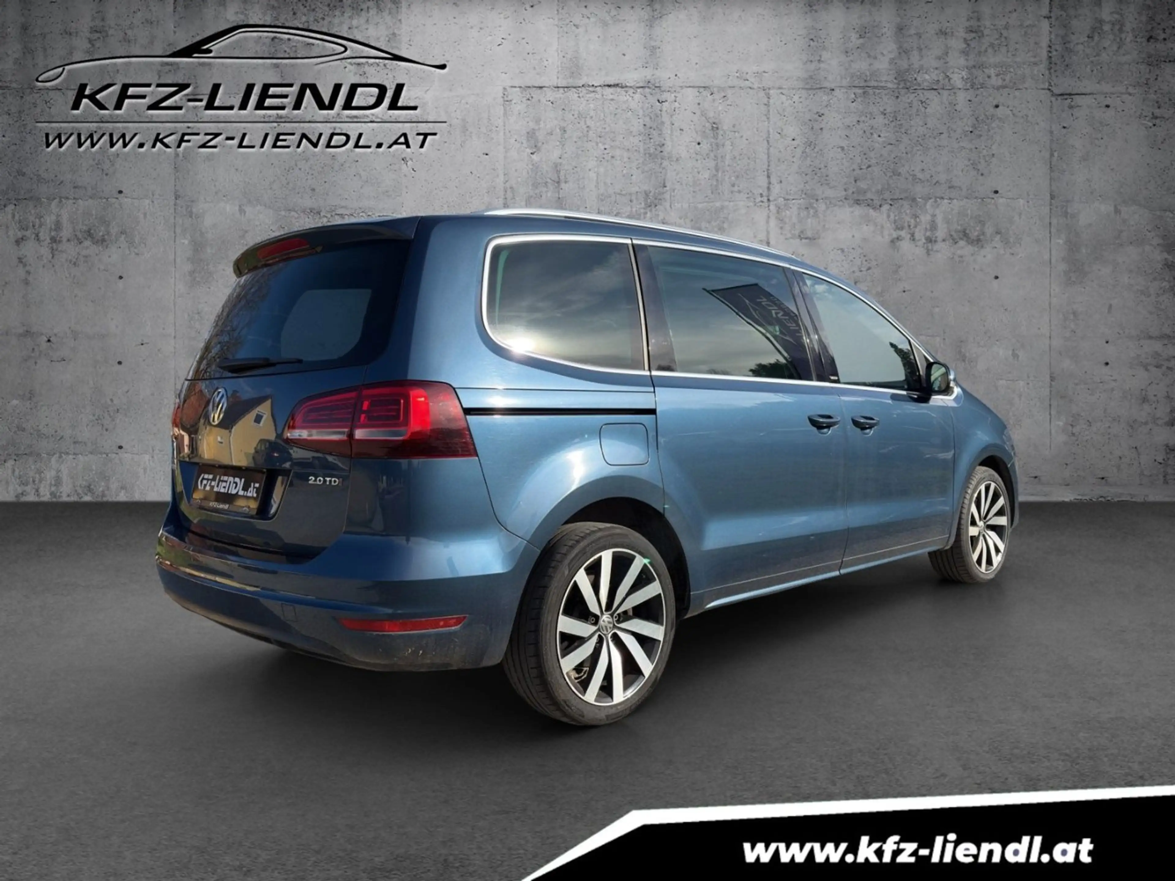 Volkswagen Sharan 2.0 TDI BlueMotionTech Comfortline — photo 4