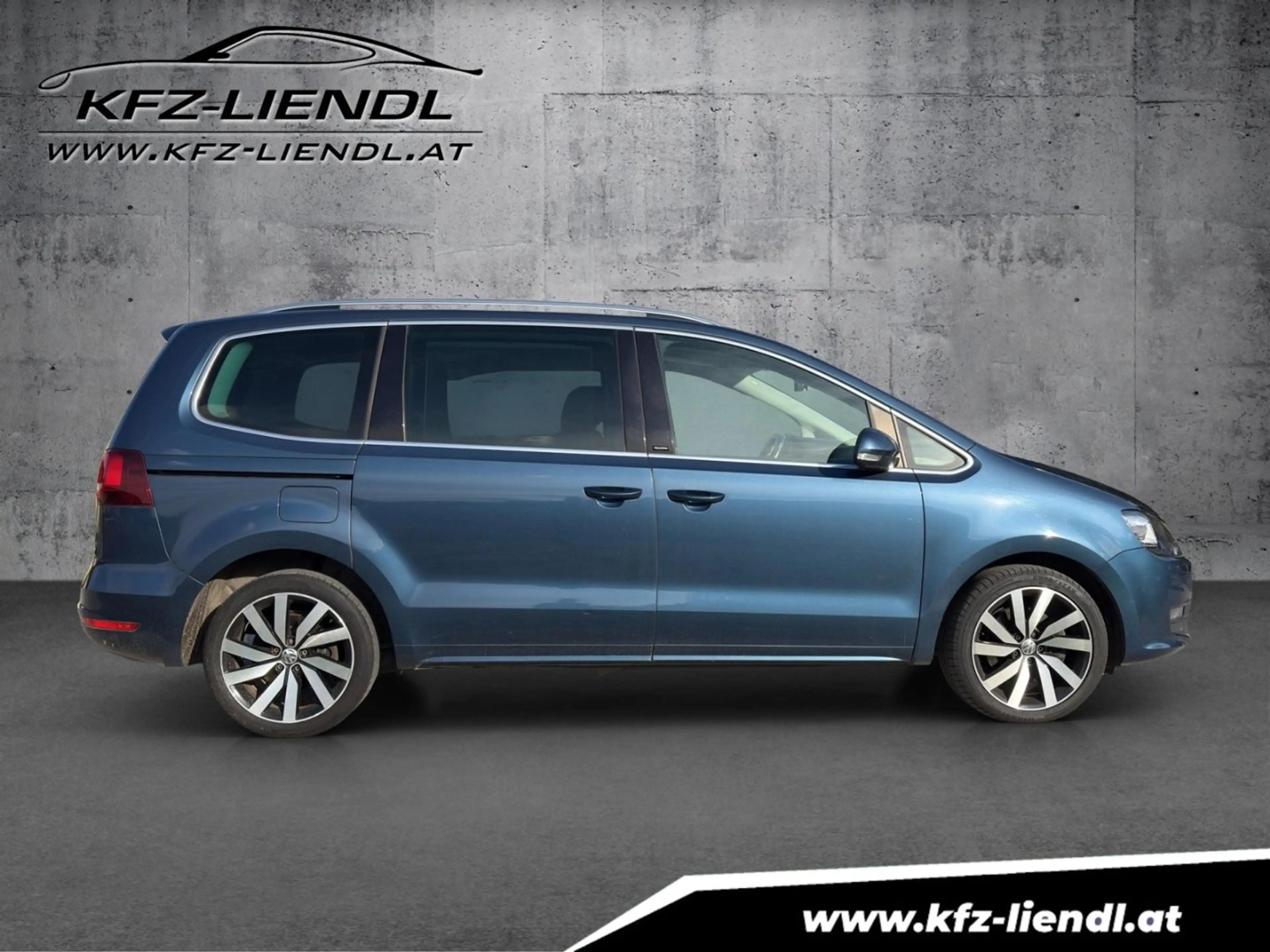 Volkswagen Sharan 2.0 TDI BlueMotionTech Comfortline — photo 3