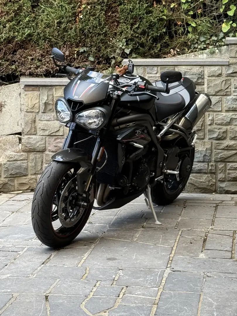 Triumph Speed Triple 1050 Etat showroom - 1