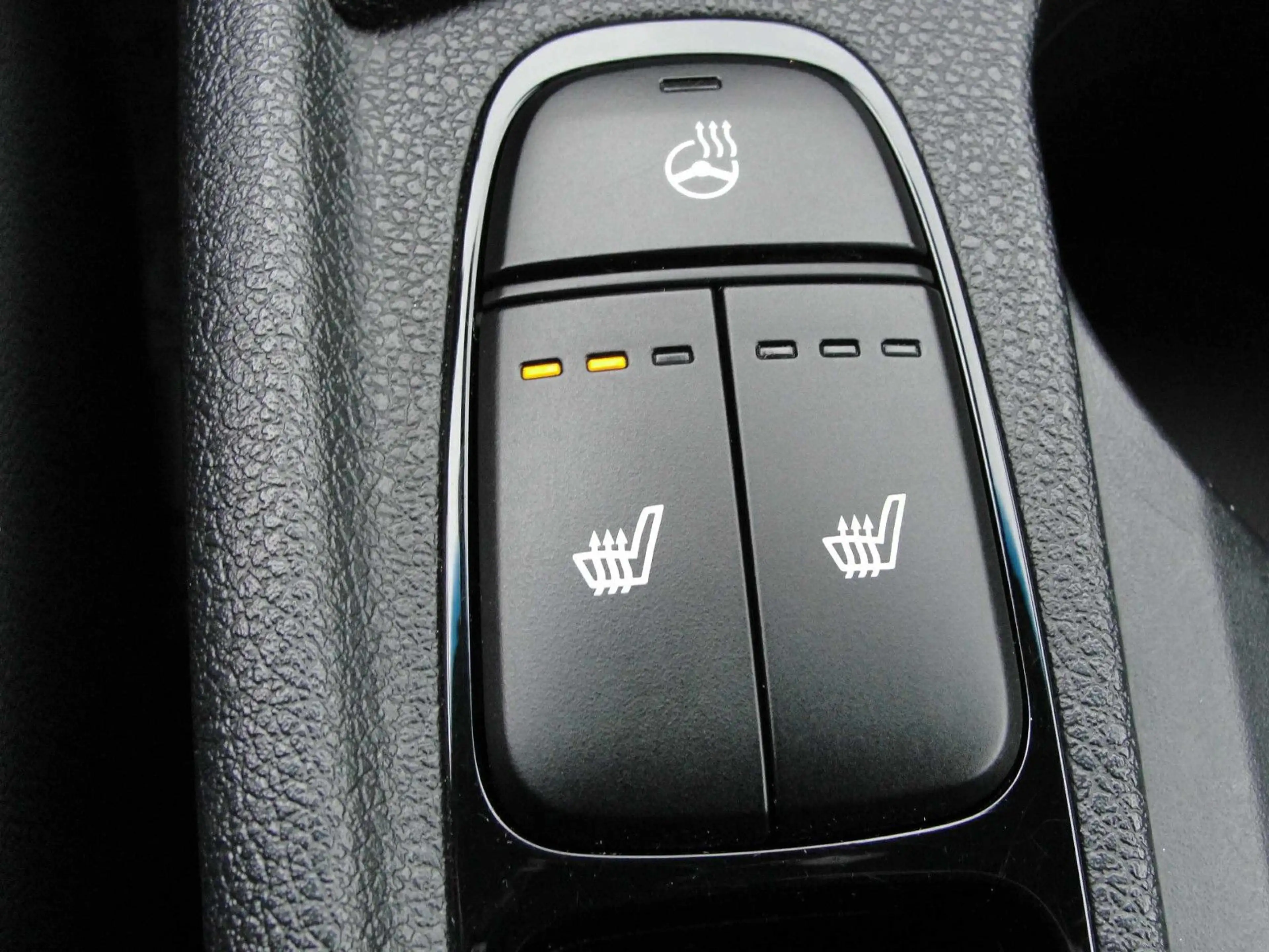 Kia Niro Vision 1.6 Hybrid Kamera Navigation AHK — photo 14