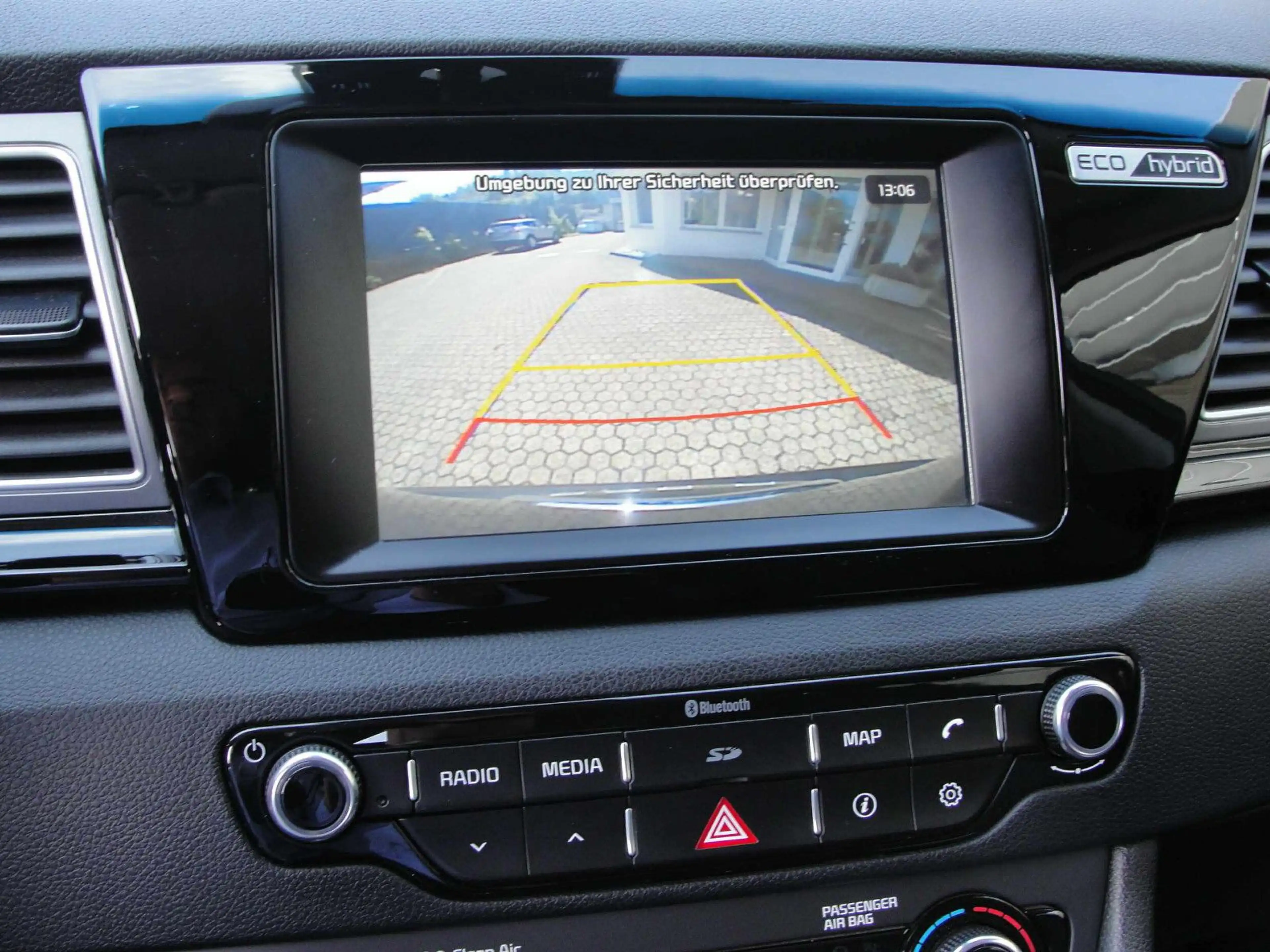 Kia Niro Vision 1.6 Hybrid Kamera Navigation AHK — photo 9