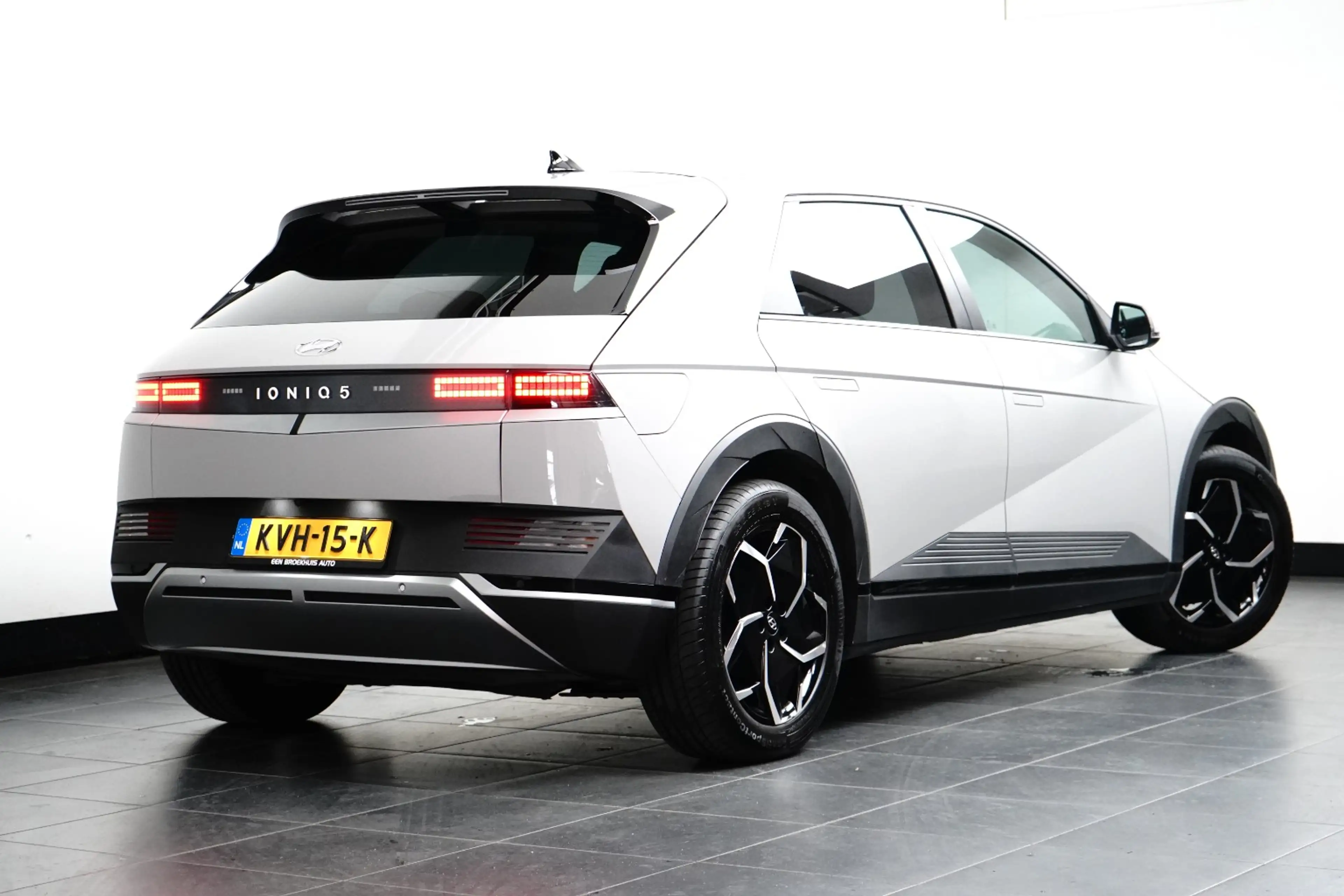 Hyundai IONIQ 5 Connect 77,4 kWh | SOH 100% / Elektrische achterkl — photo 3