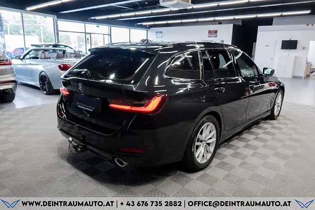 BMW 3 Series view 7