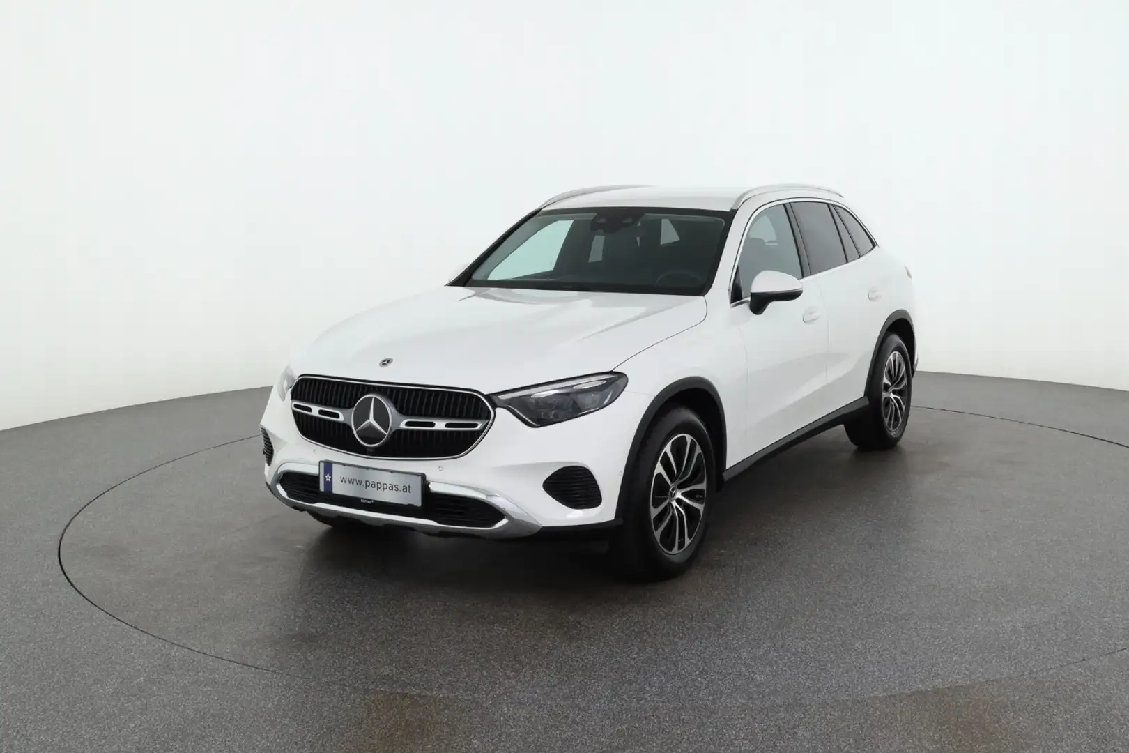 Mercedes-Benz GLC 220 d 4MATIC Totw LED PTS Cam Distr AHK SHZ Weiß - 2
