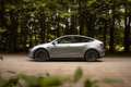 Tesla Model Y Dual Motor Performance *** LIKE NEW  / 1HD. *** Argent - thumbnail 3