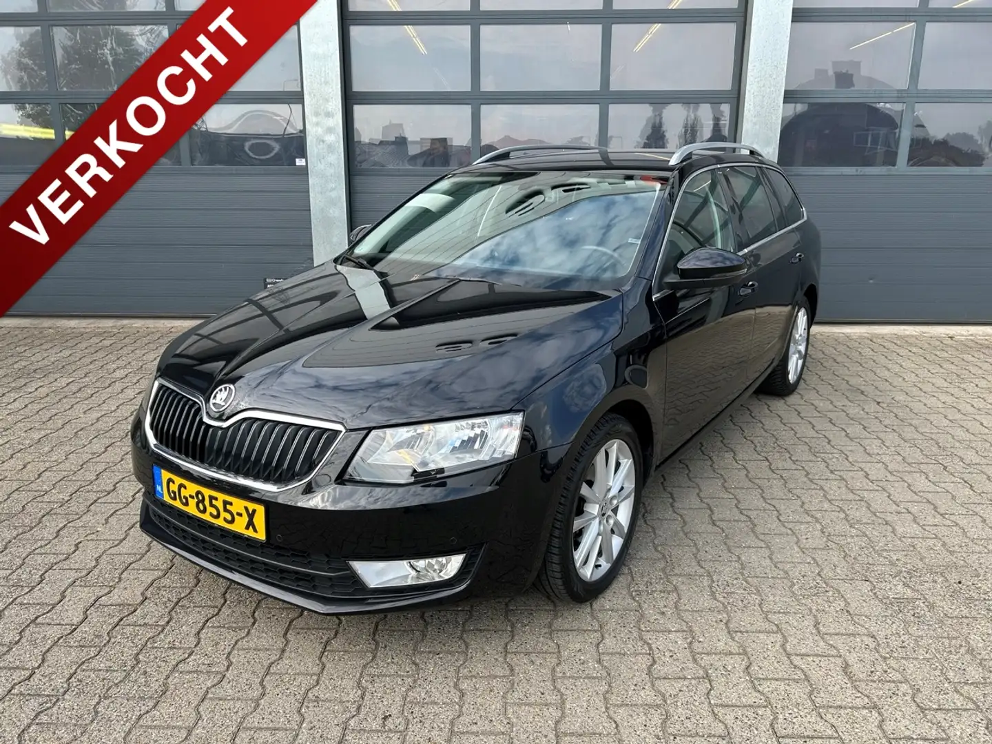 Skoda Octavia 1.4 TSI 140pk Ambition Business Line Noir - 1