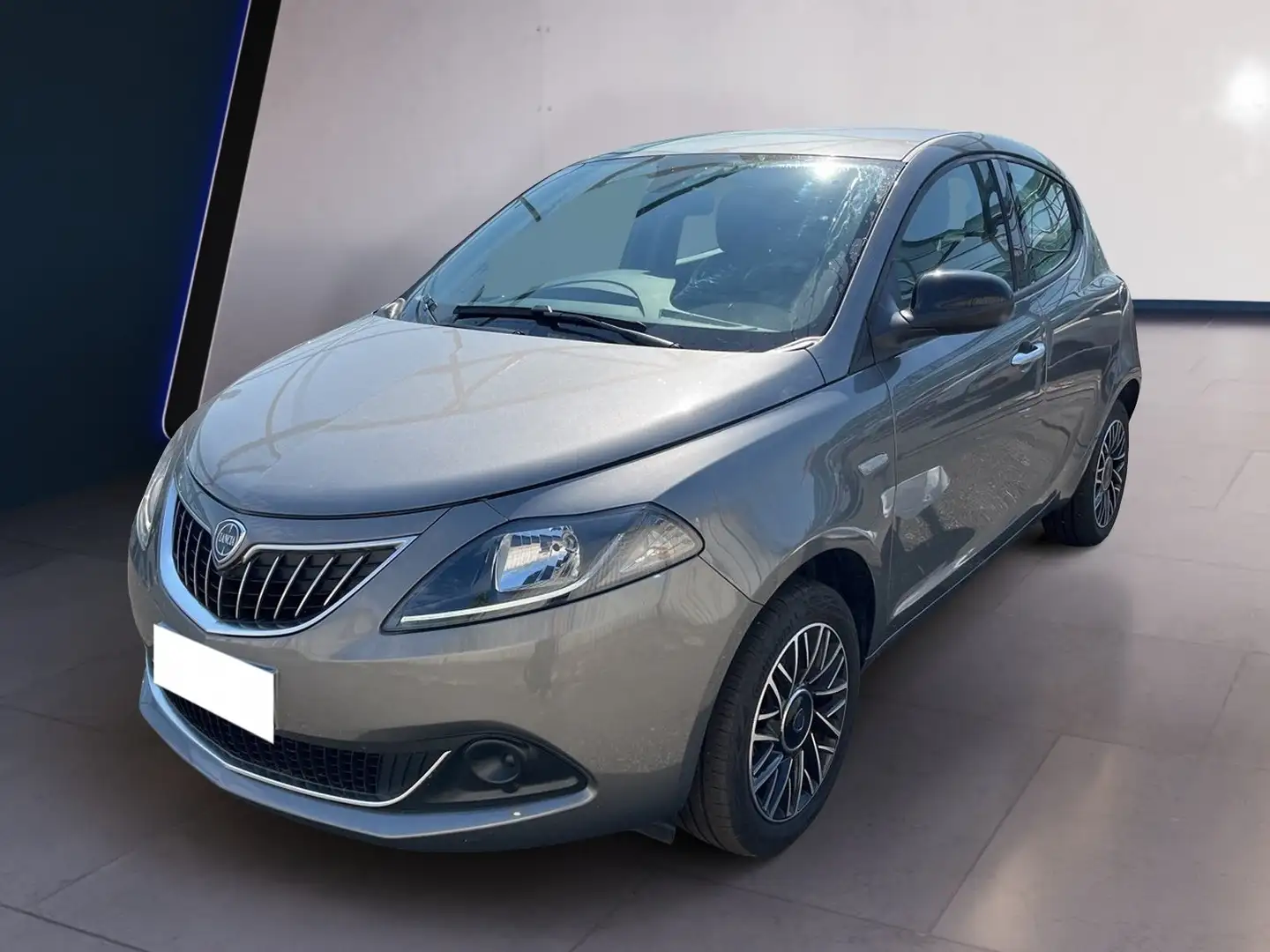 Lancia Ypsilon NUOVA My24 402 Platino 1.0 Grigio - 2