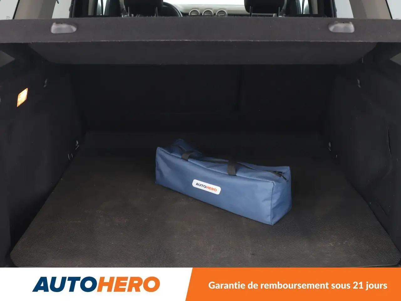 Dacia Duster — photo 17