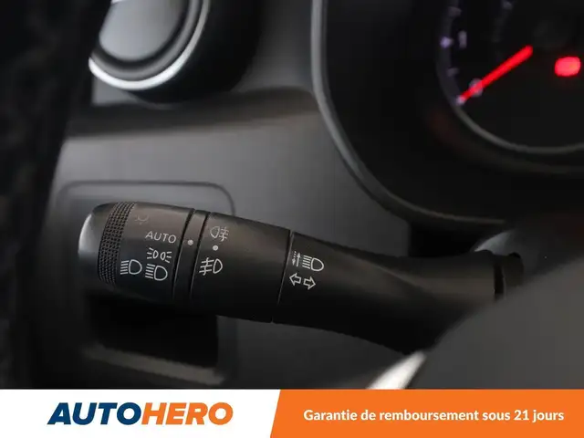 Dacia Duster view 26