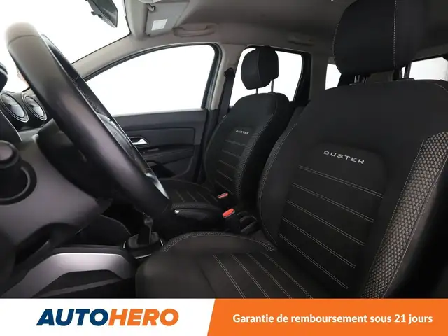 Dacia Duster view 10