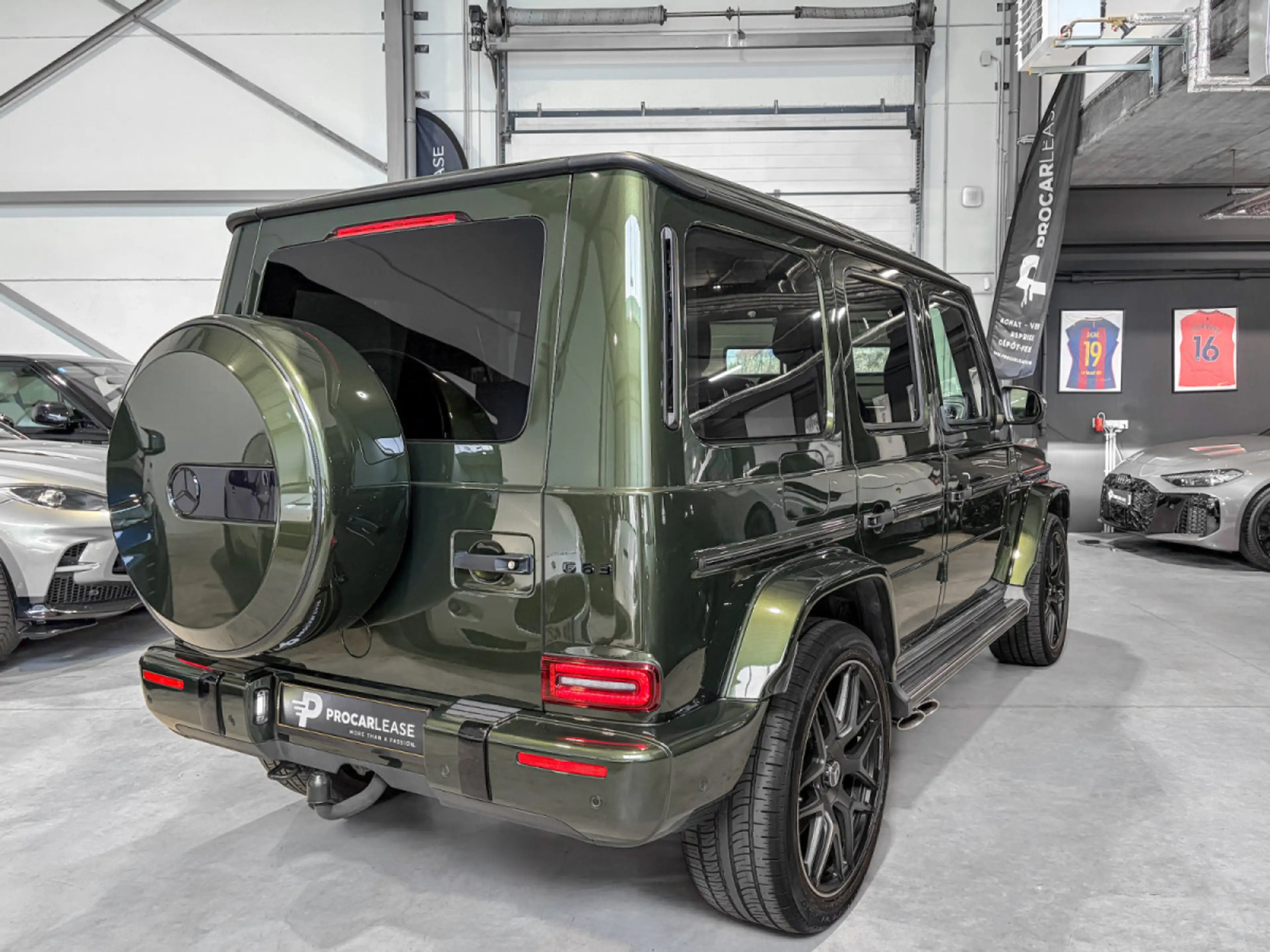 Mercedes-Benz G 63 AMG G63 AMG MANUFAKTUR/22/BURMESTER/DESIGNO MAGNO/360° — photo 14