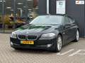 BMW 525 5-serie 525d High Executive/PANO-DAK/NAVI/CAMERA/L Zwart - thumbnail 1