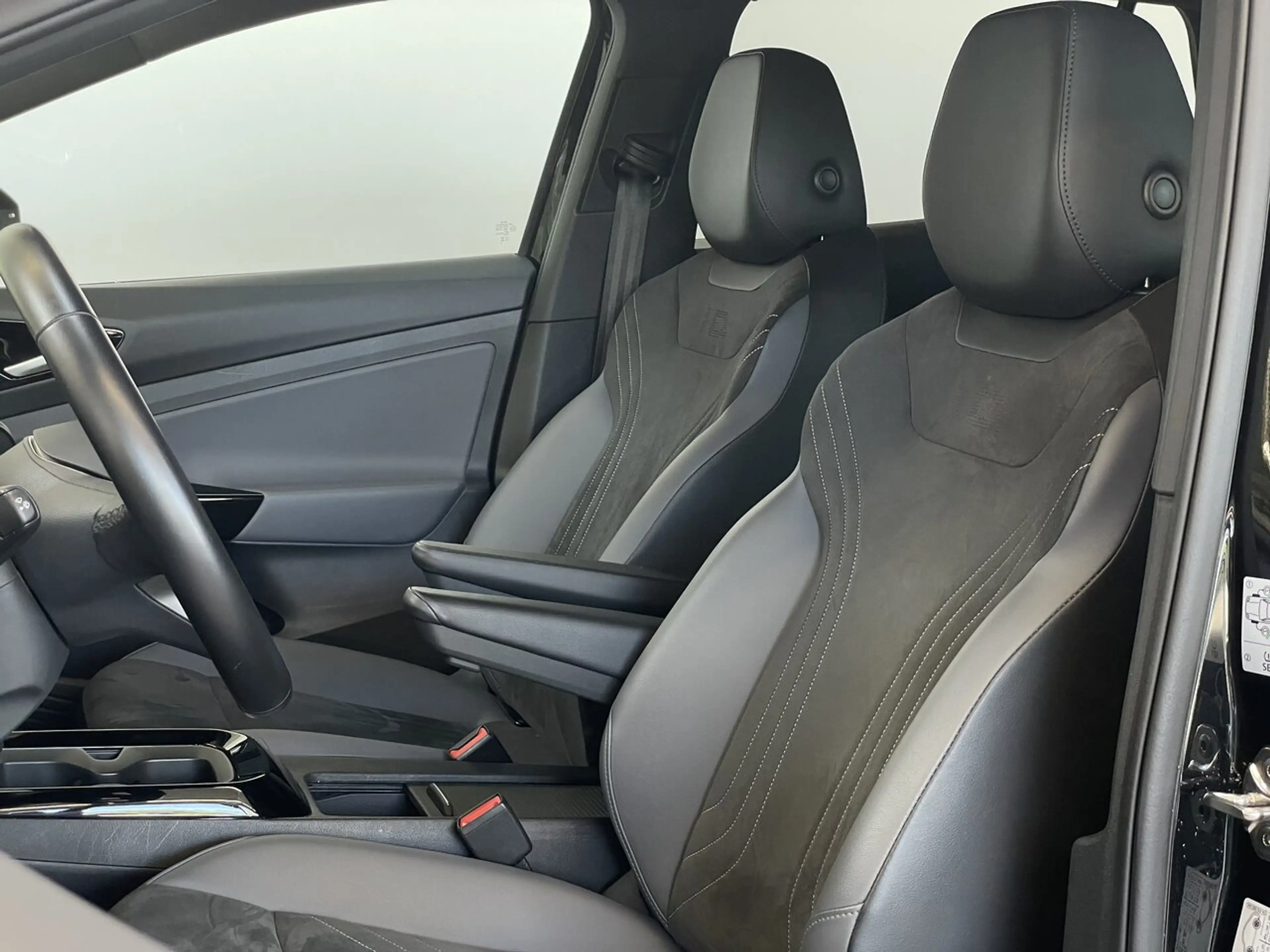 Volkswagen ID.4 Pure 52kWh *Camera*Navigatie*Carplay — photo 12
