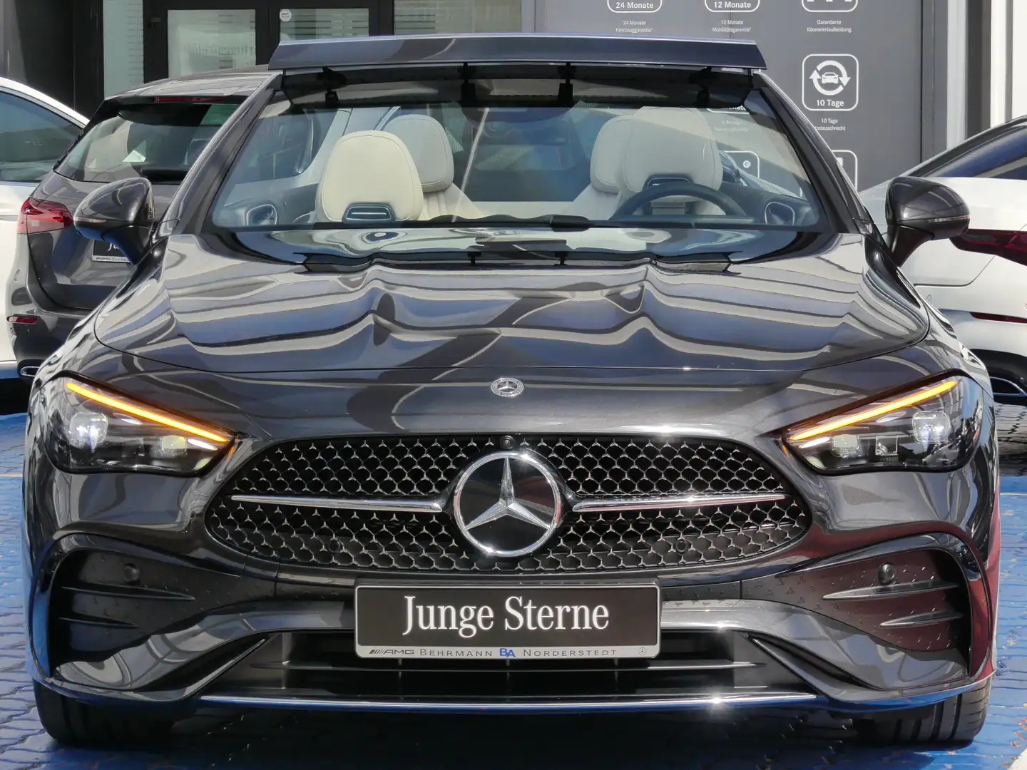 Mercedes-Benz CLE 300 CLE 300 AMG 4M Cabriolet +360°Kam+Distronic+LED+ Grau - 2