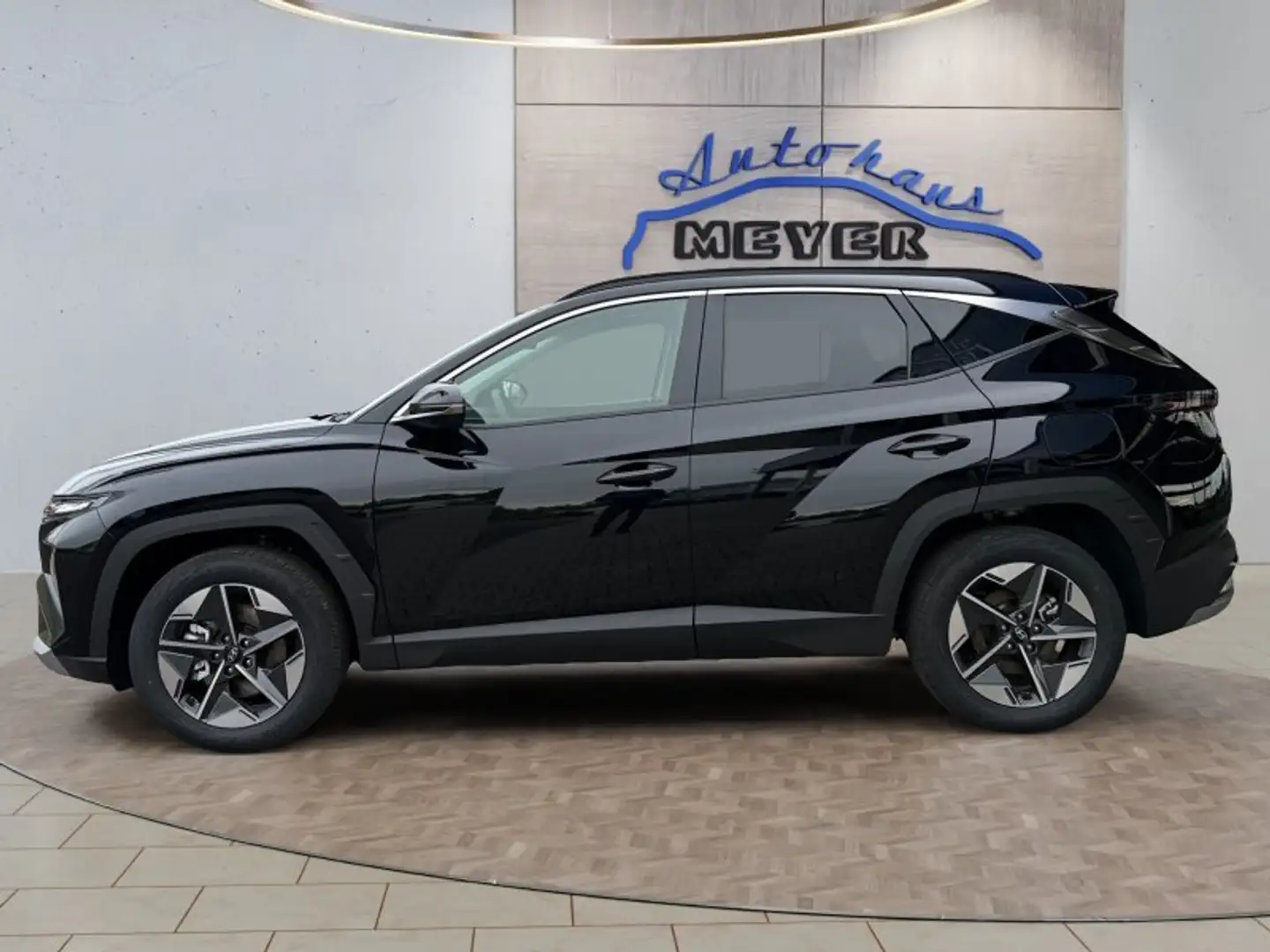 Hyundai TUCSON 1.6 T-GDI 18*Alu/LED/Navi/Keyless/Kamera      ** Zwart - 2
