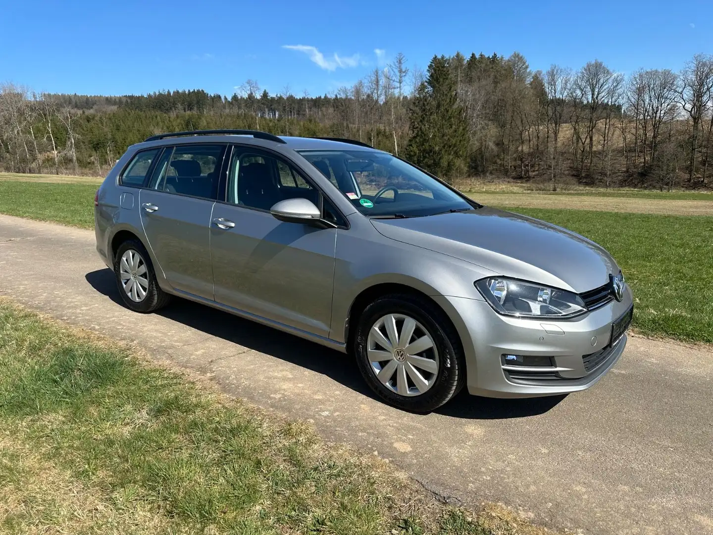 Volkswagen Golf 2.0 TDI BMT Trendline Variant 150ps Grau - 2