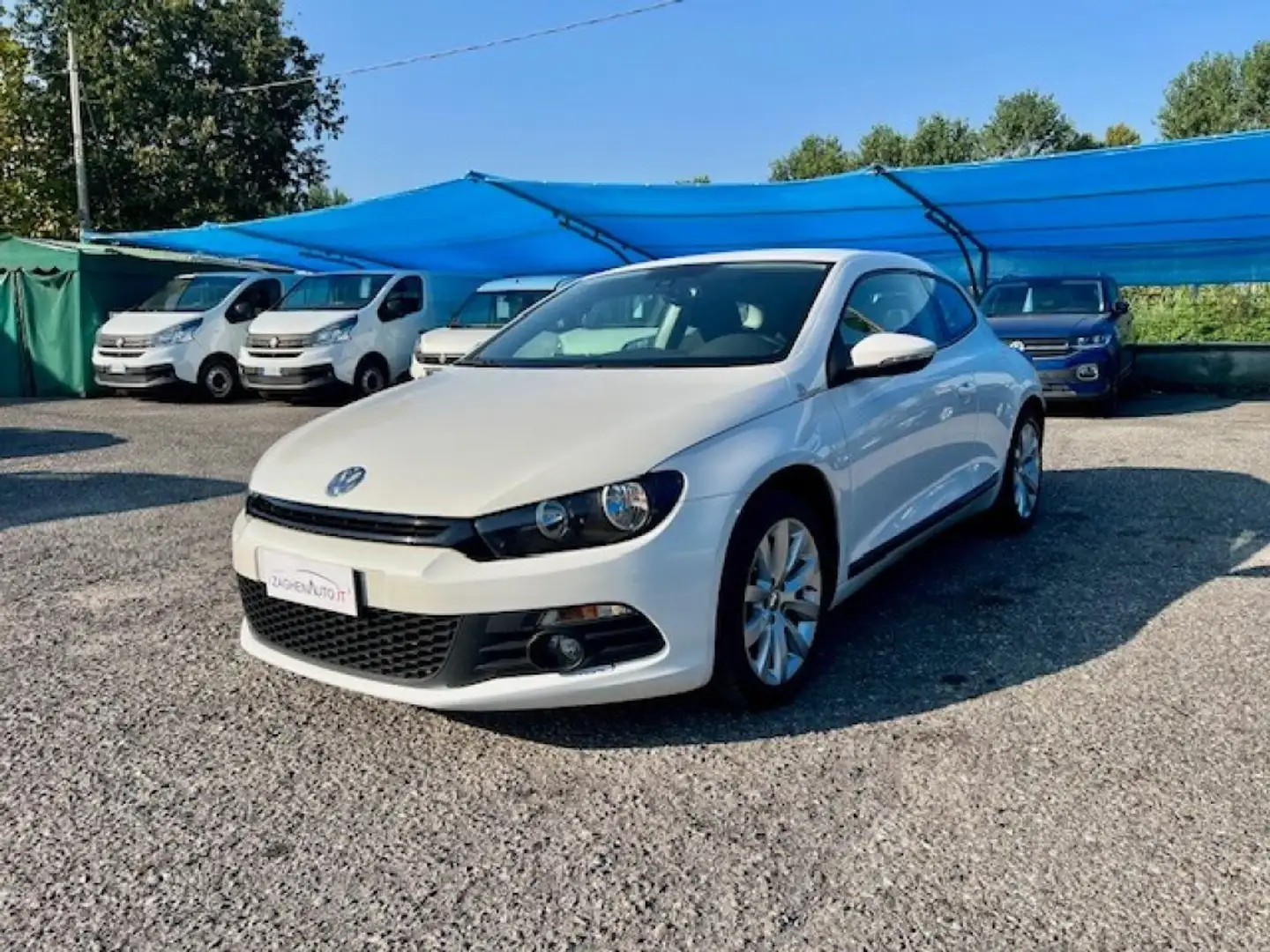 Volkswagen Scirocco 1.4 TSI NEOPATENTATI Bianco - 2