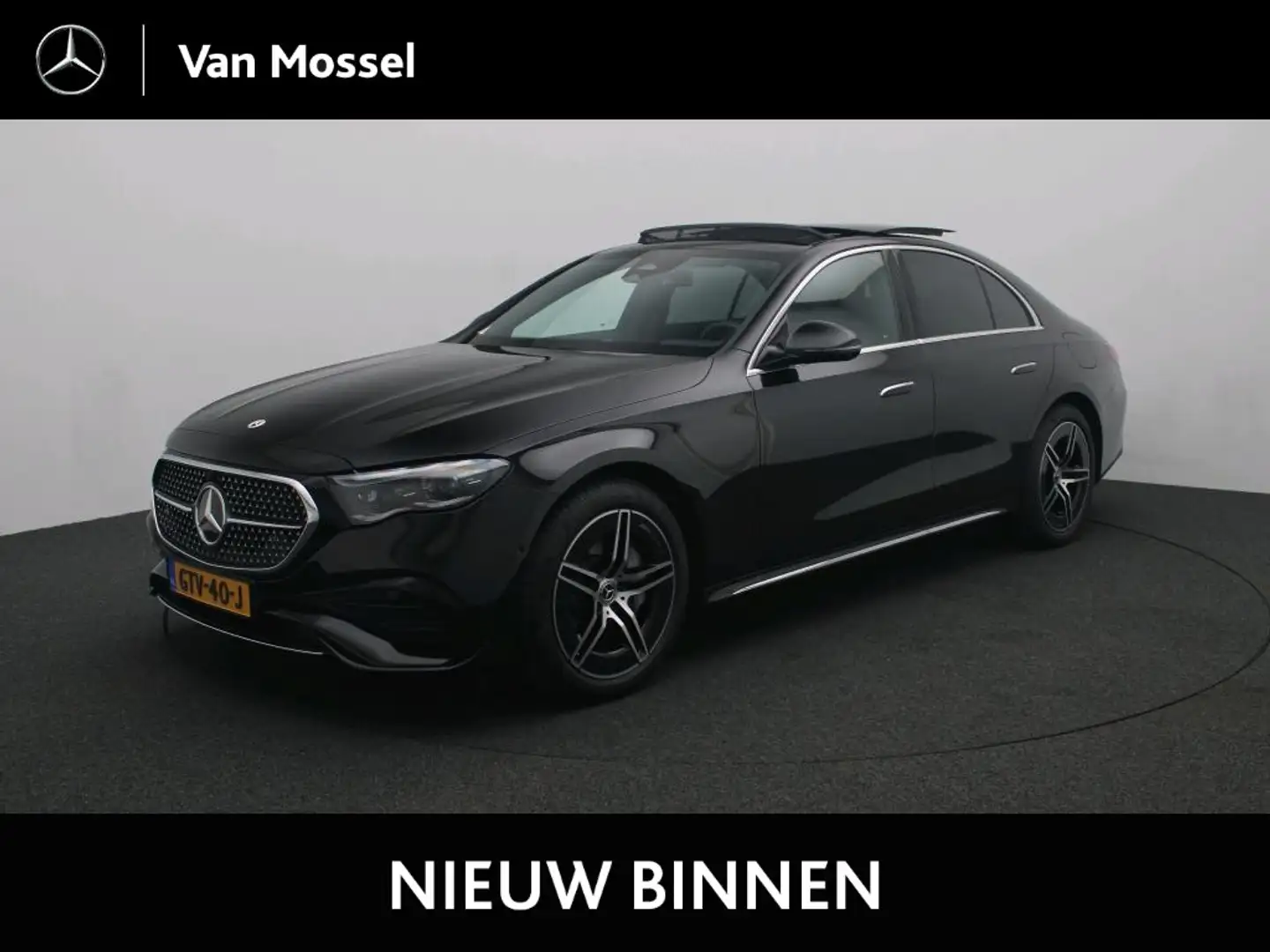 Mercedes-Benz E 300 e AMG Line Panorama Dak / Memory / Burmester / 360 Schwarz - 1