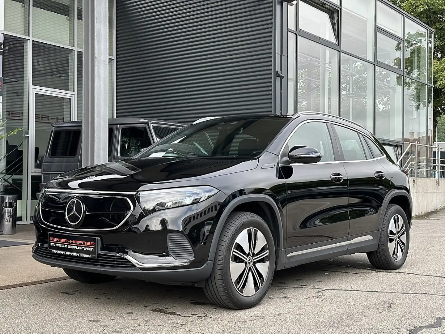 Mercedes-Benz EQA 250 Aut. Чорний - 2