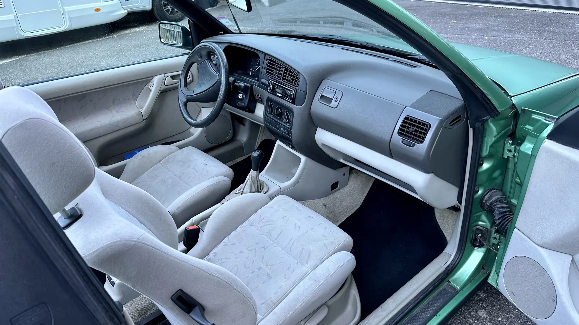 Volkswagen Golf Cabriolet Cabrio 1.8 - 1