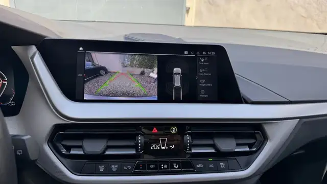 BMW 1 Series view 12