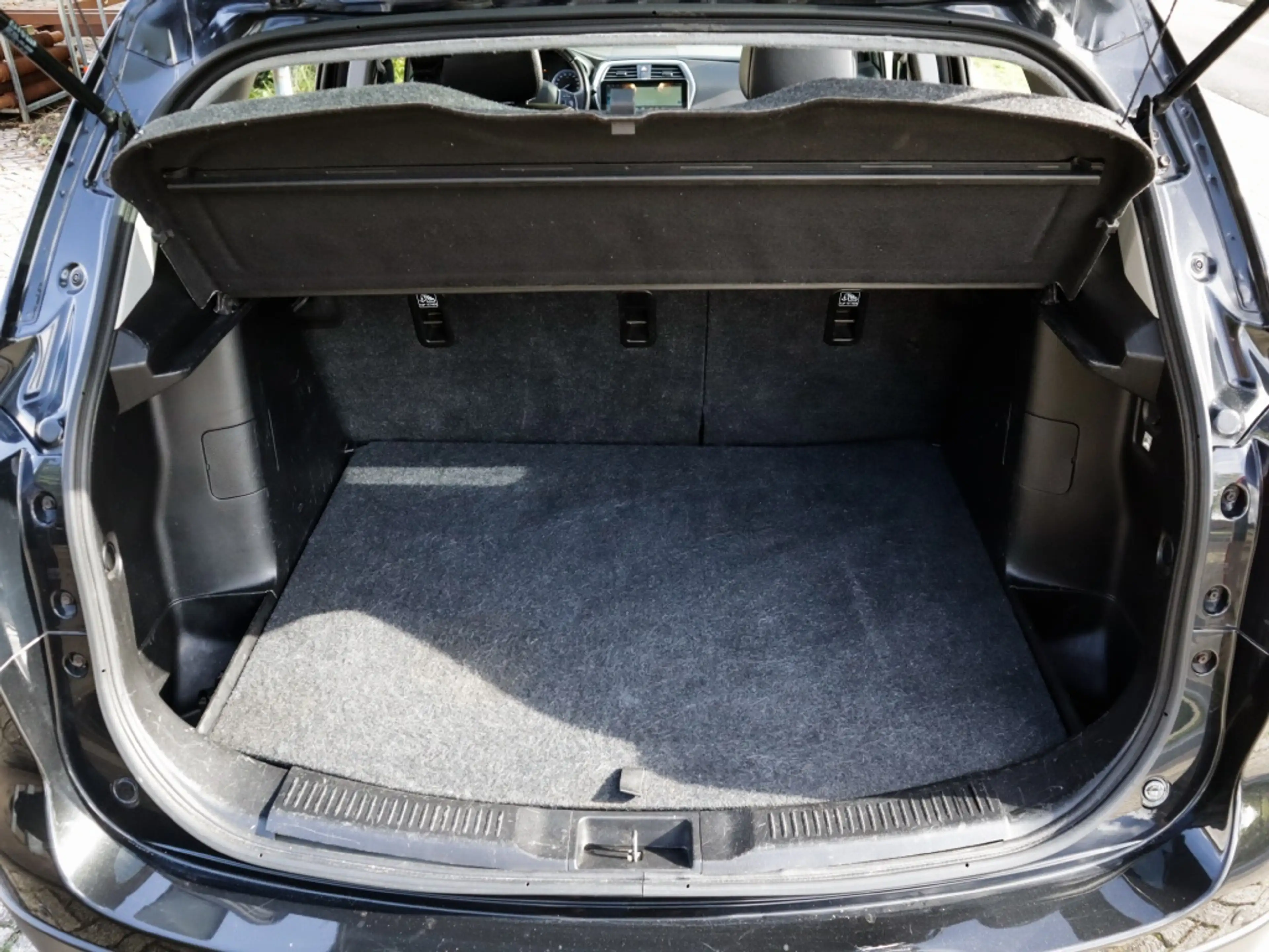 Suzuki S-Cross 1.6 High Executive — photo 16