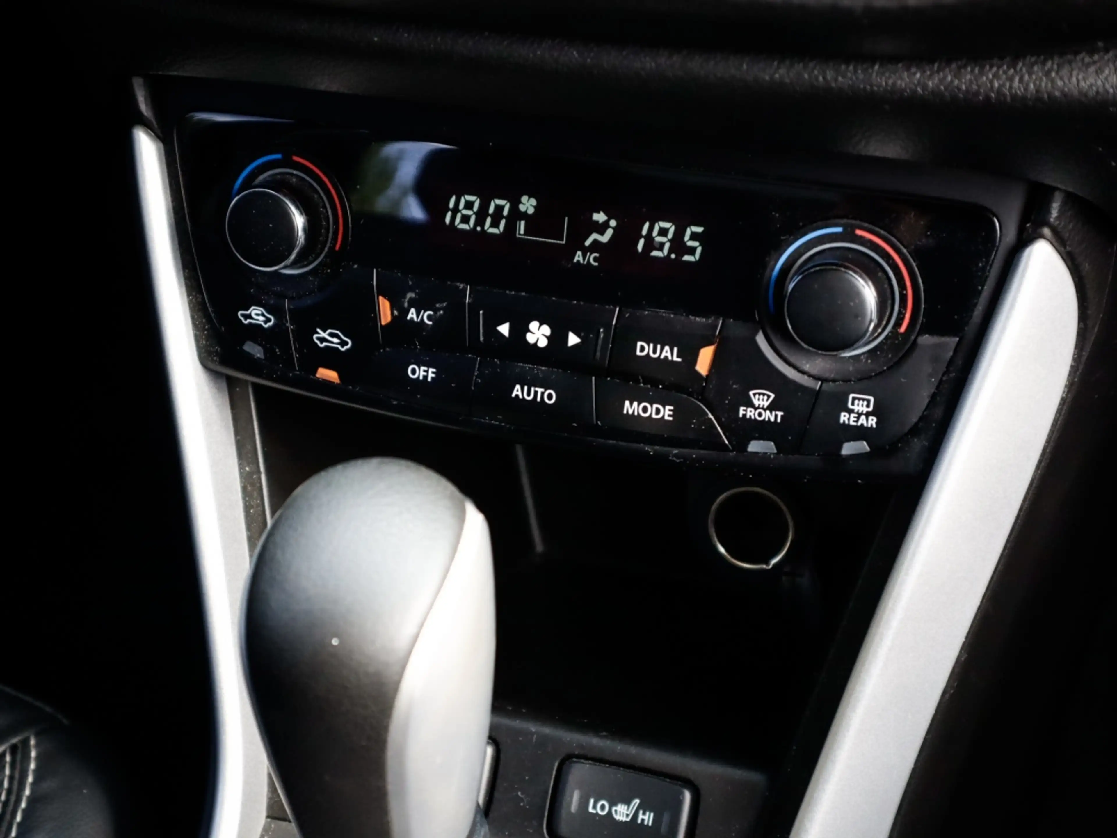Suzuki S-Cross 1.6 High Executive — photo 11