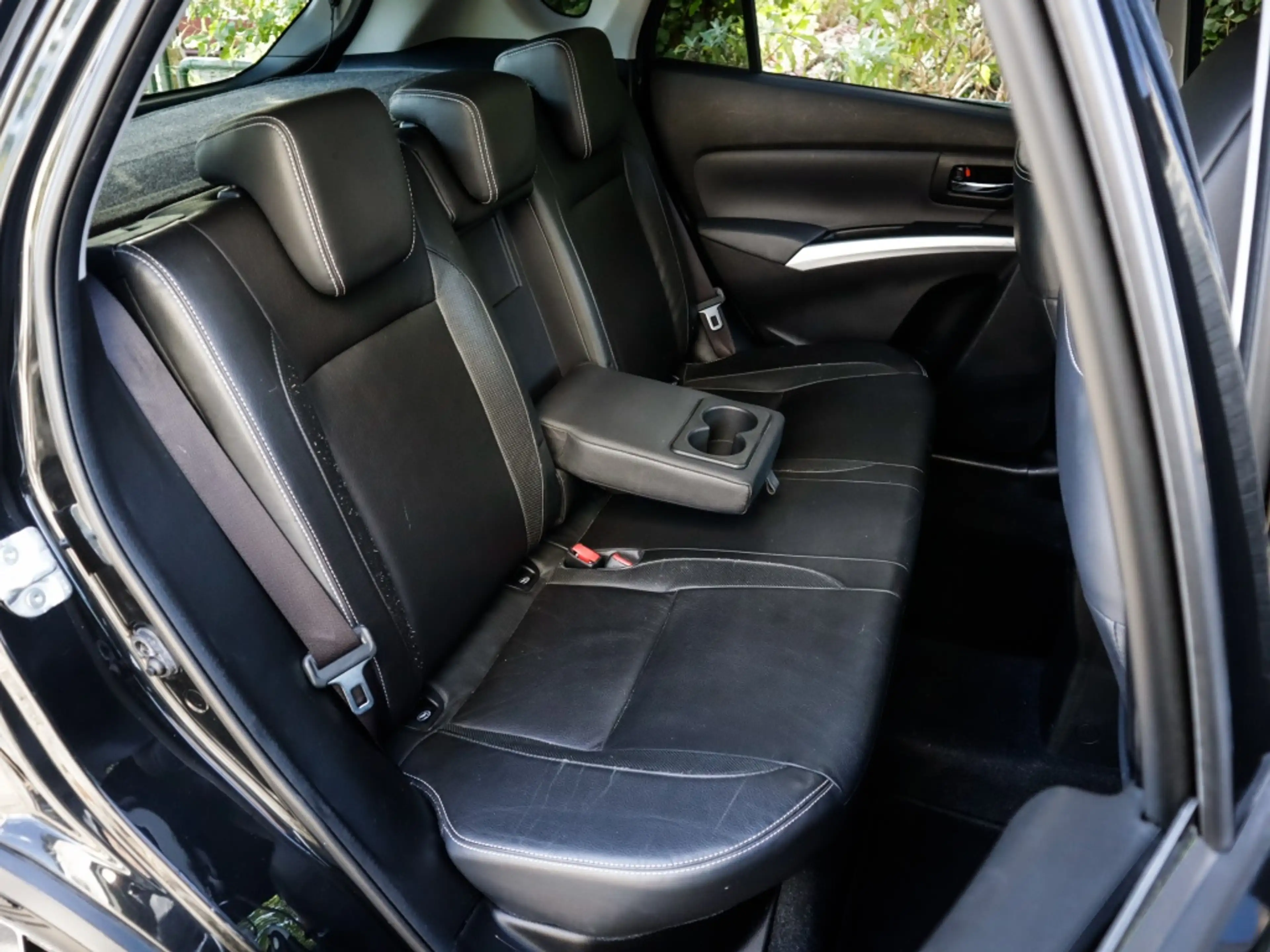Suzuki S-Cross 1.6 High Executive — photo 23