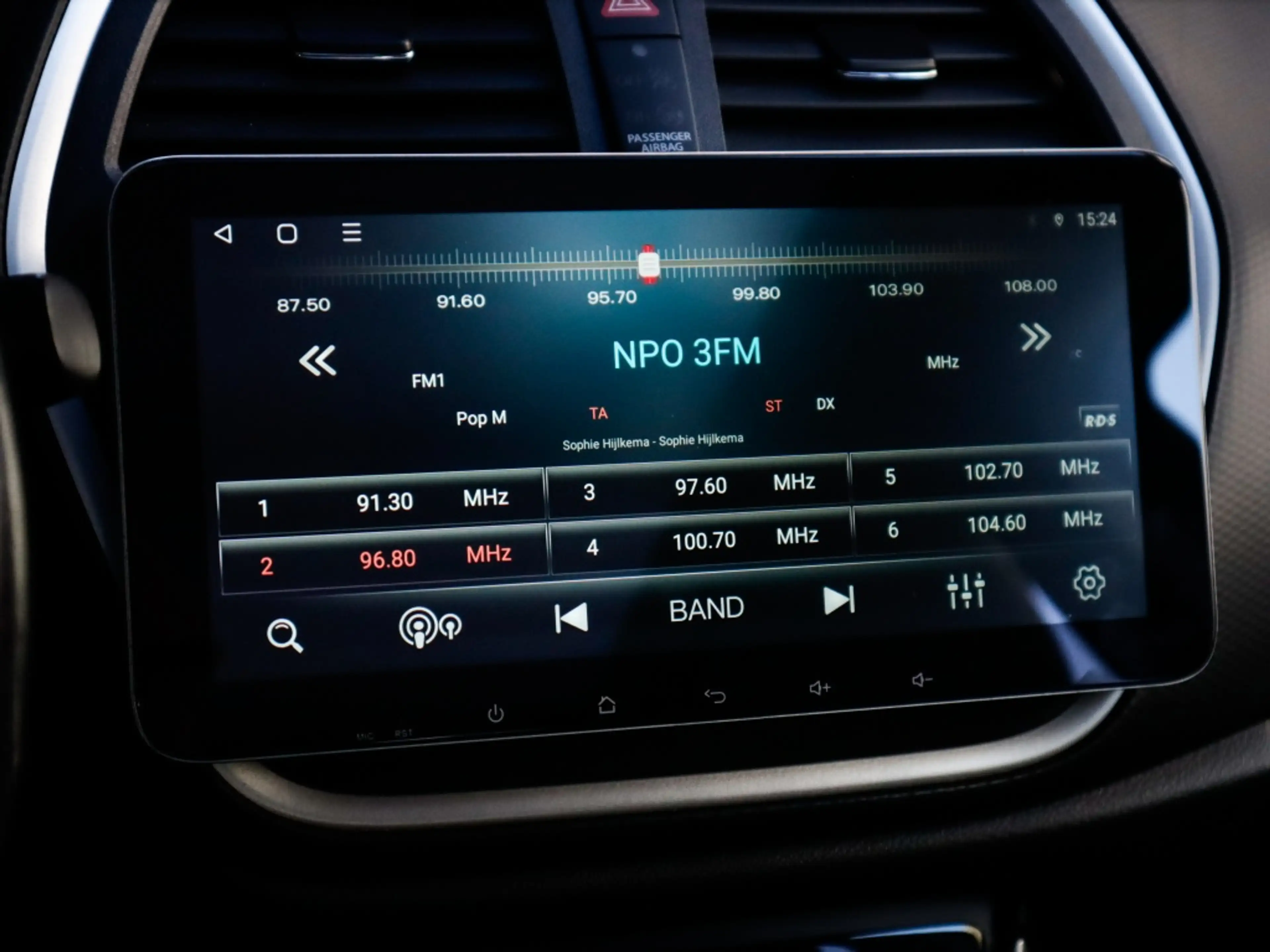 Suzuki S-Cross 1.6 High Executive — photo 13