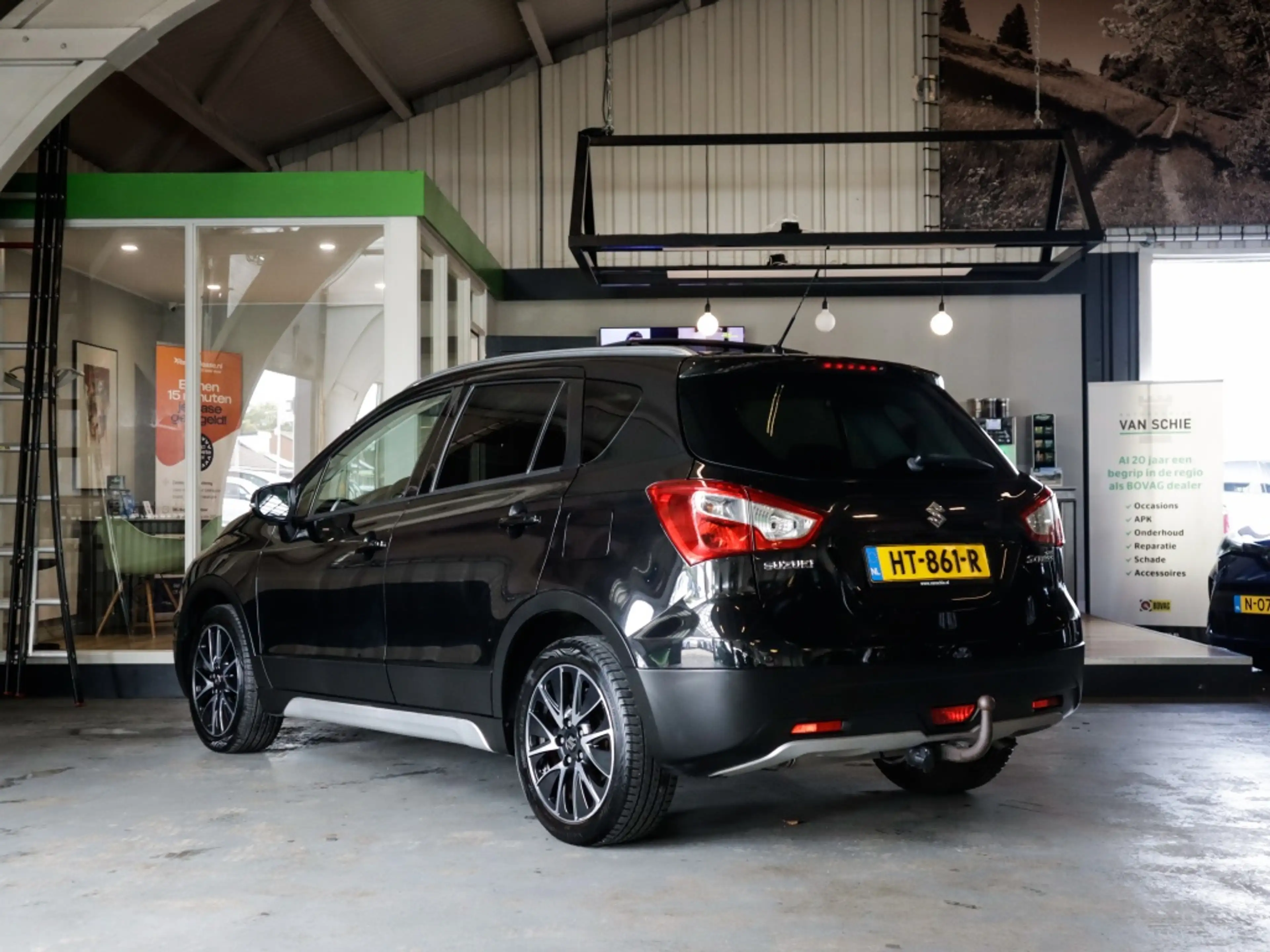 Suzuki S-Cross 1.6 High Executive — photo 34