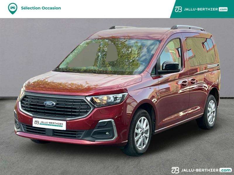 2023 Ford Tourneo