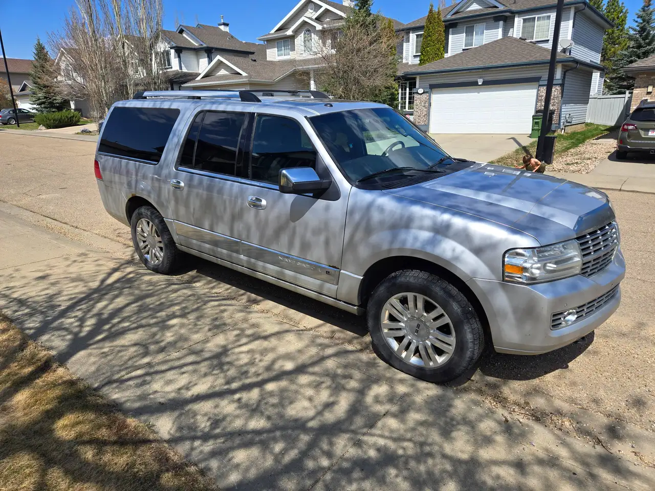 Lincoln Navigator снимка Lincoln Navigator
