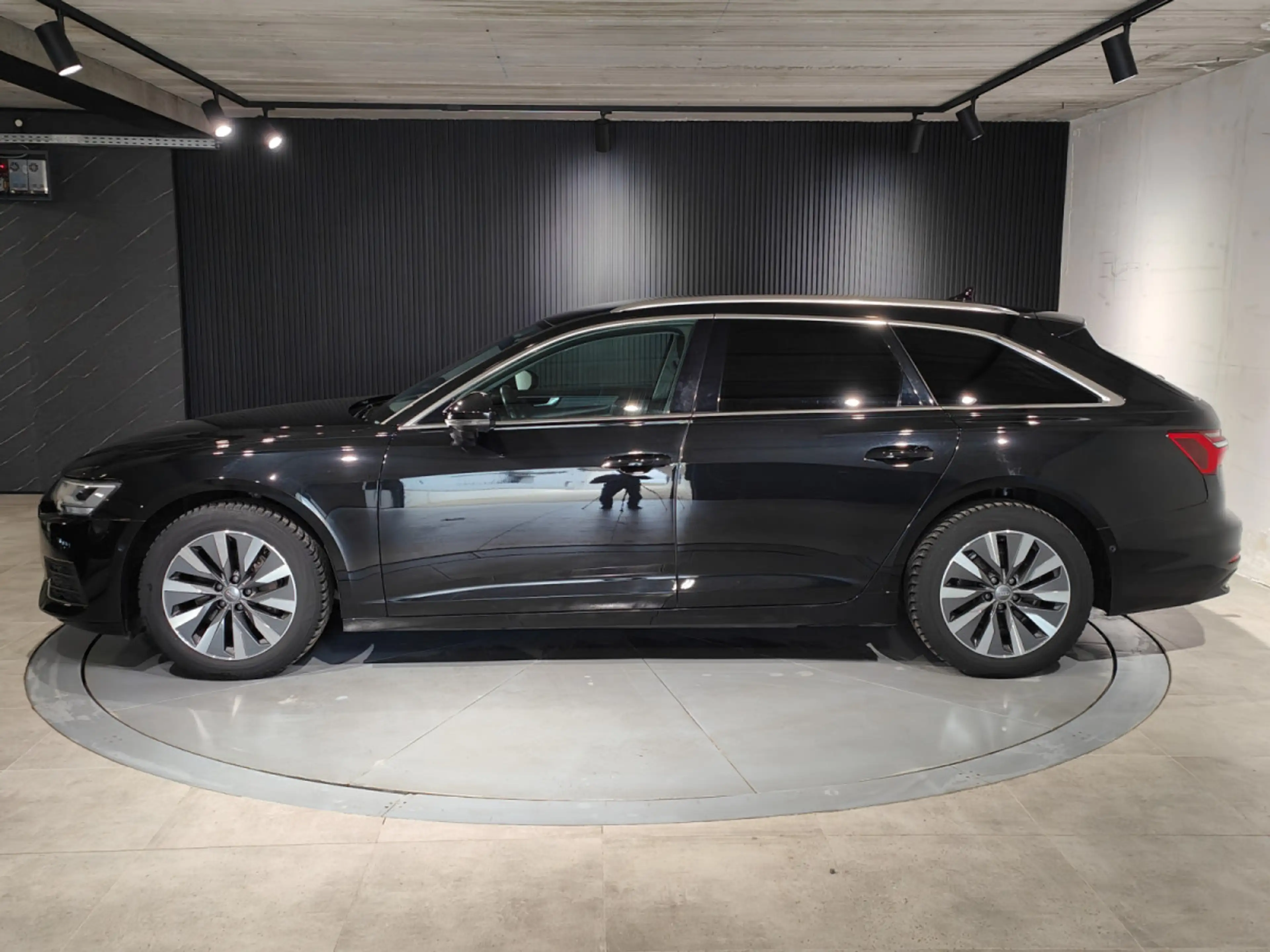 Audi A6 2.0 TDi S-TRONIC QUATTRO CARPLAY GPS SIEGES CHAUFF — photo 5