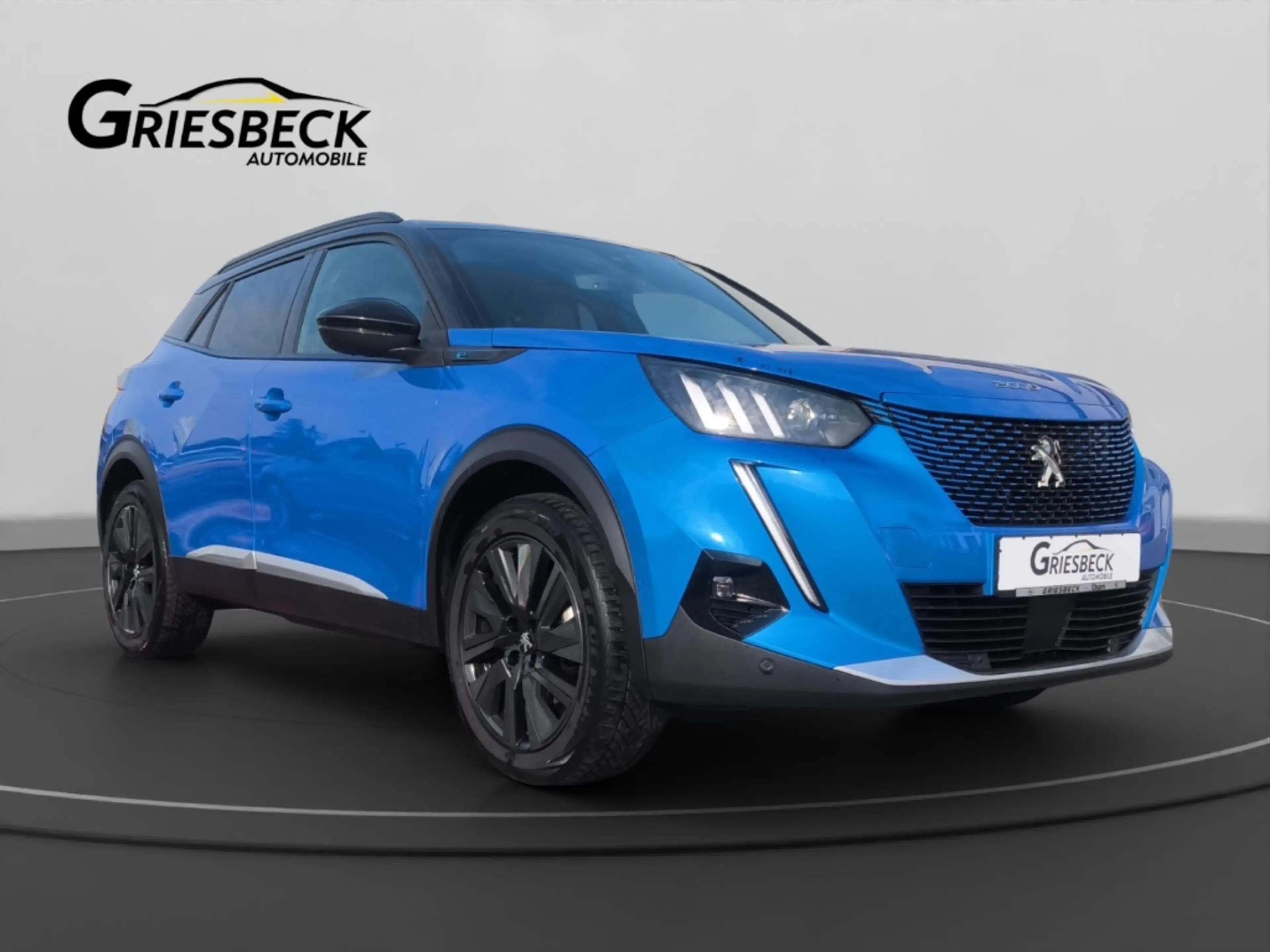 Peugeot 2008 e- GT El. Panodach Navi Digitales Cockpit LED ACC — photo 3