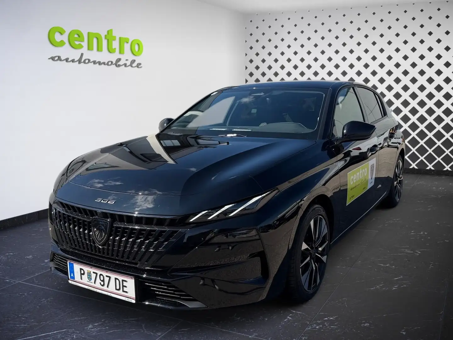 Peugeot 308 Hybrid 145 Allure Schwarz - 1