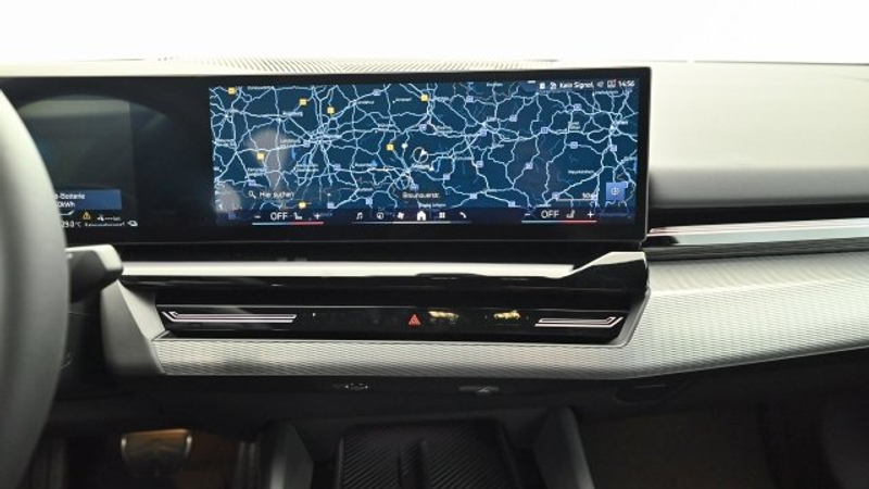 BMW 530 e xDrive Limousine G60 — photo 3