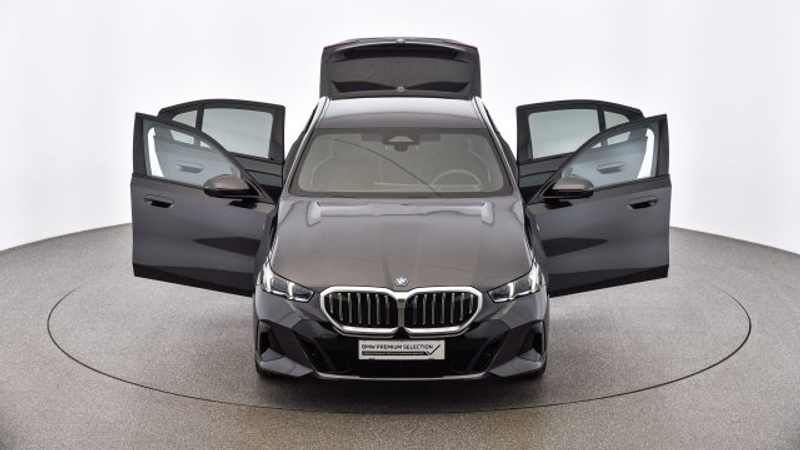 BMW 530 e xDrive Limousine G60 — photo 13