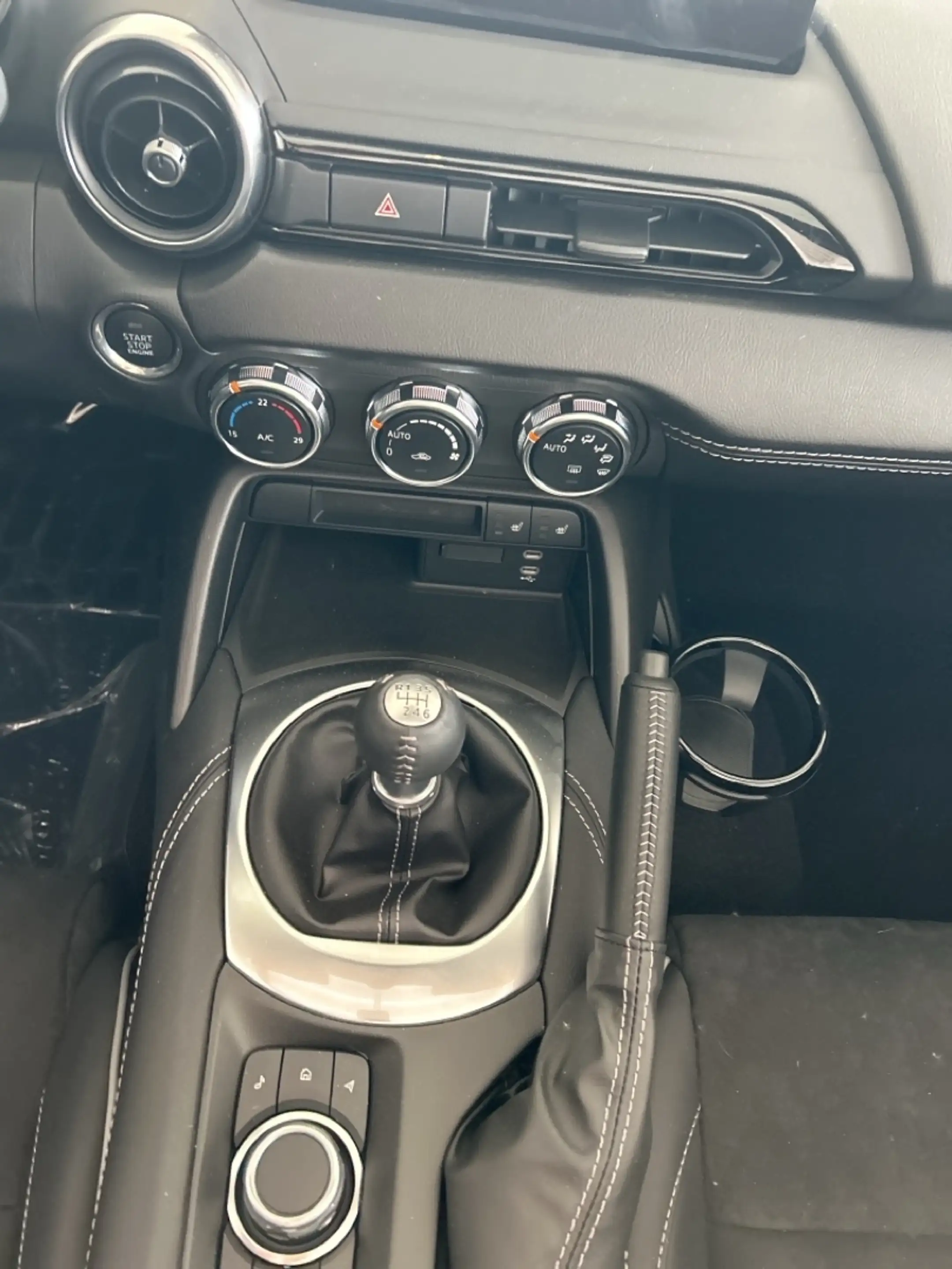 Mazda MX-5 HOMURA+RECARO+MATRIX+BOSE+CARPLAY+KAMERA!! — photo 10