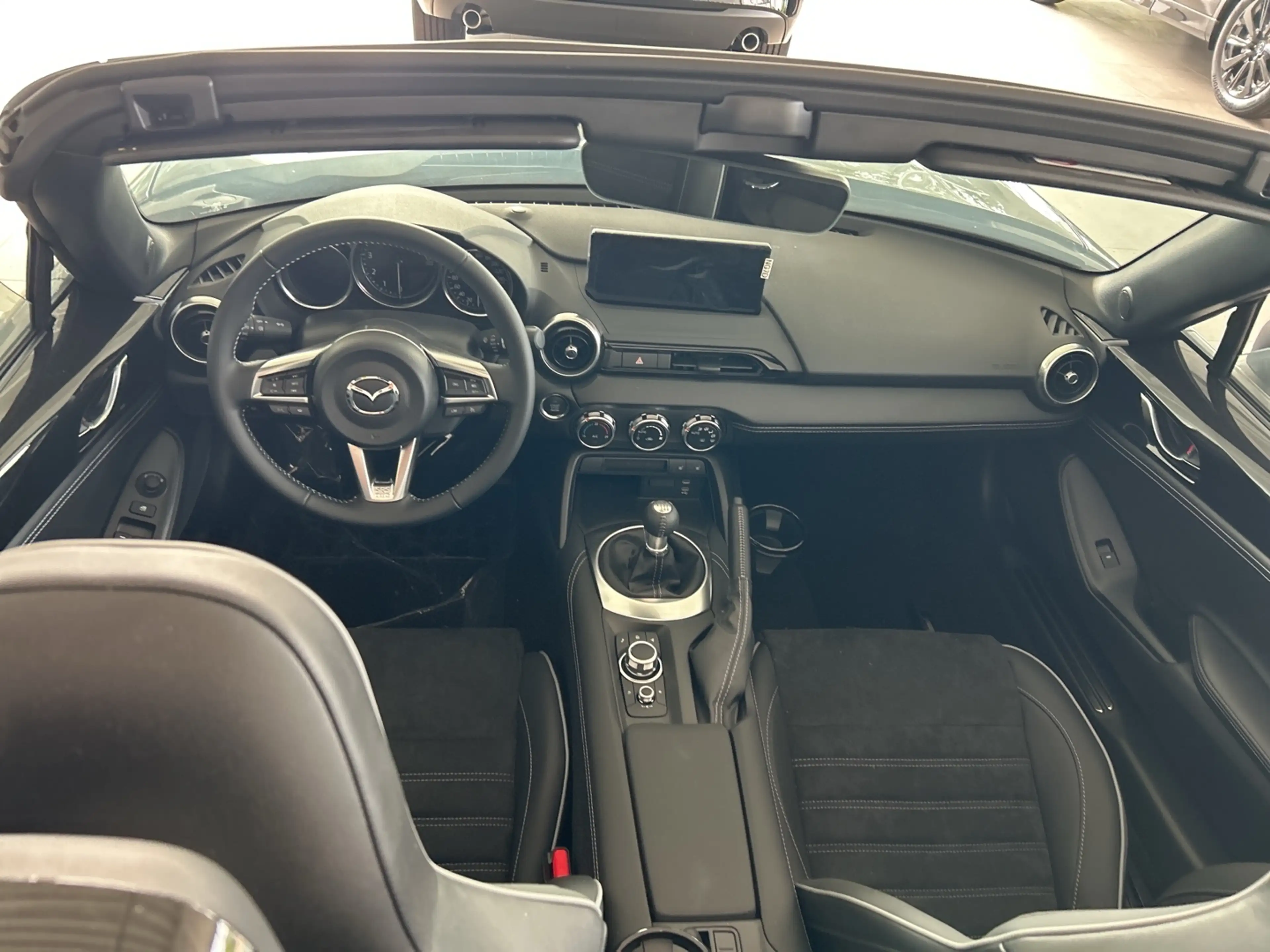 Mazda MX-5 HOMURA+RECARO+MATRIX+BOSE+CARPLAY+KAMERA!! — photo 6