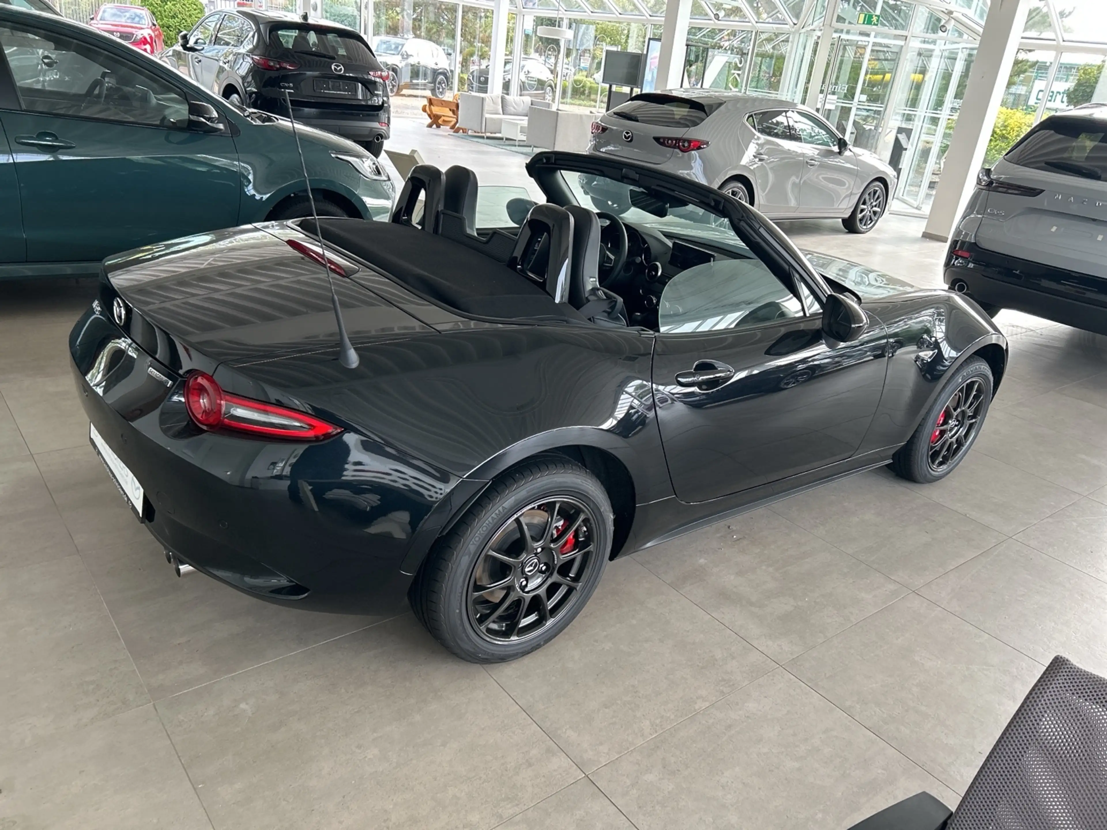 Mazda MX-5 HOMURA+RECARO+MATRIX+BOSE+CARPLAY+KAMERA!! — photo 4