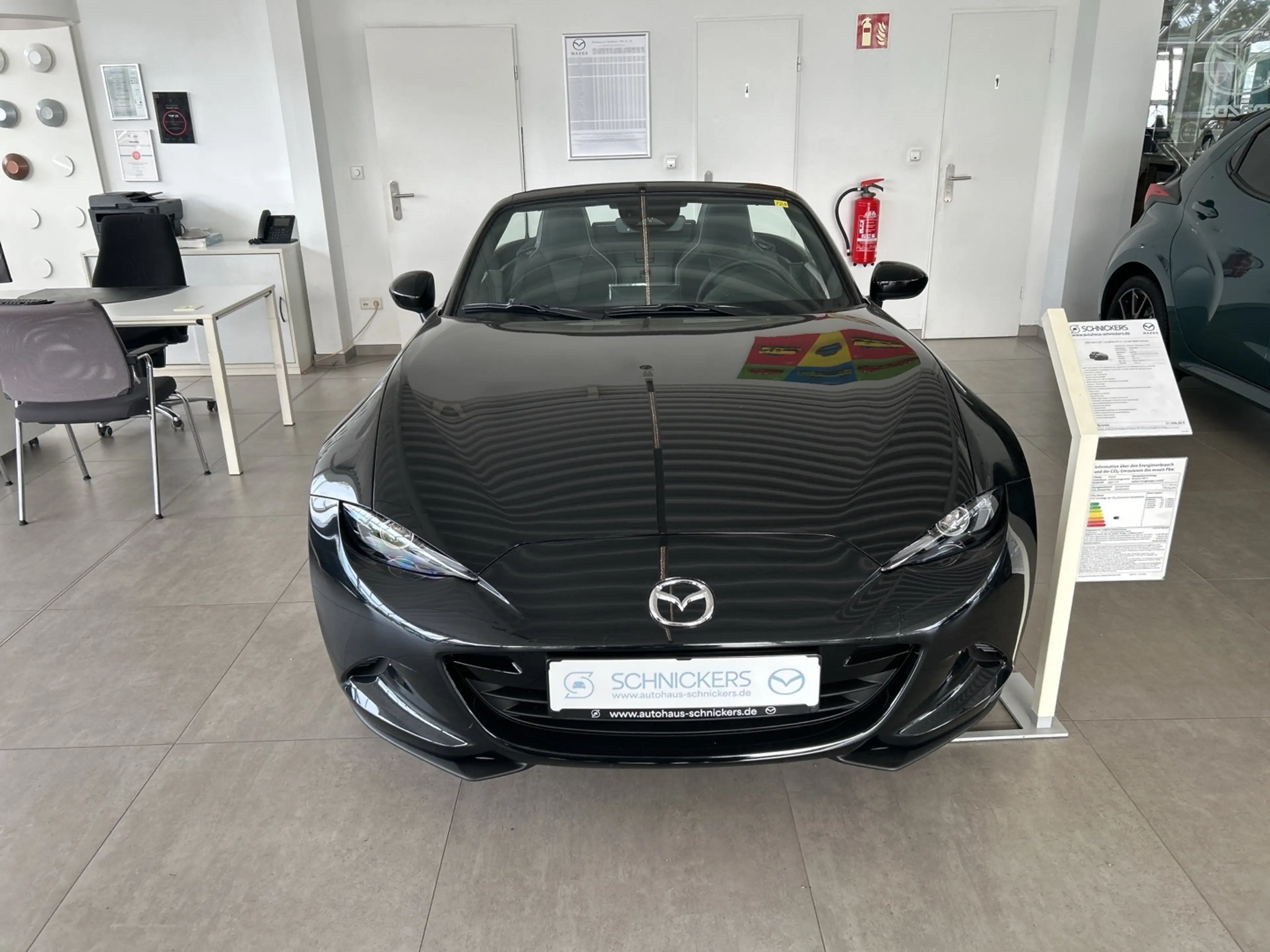 Mazda MX-5 HOMURA+RECARO+MATRIX+BOSE+CARPLAY+KAMERA!!