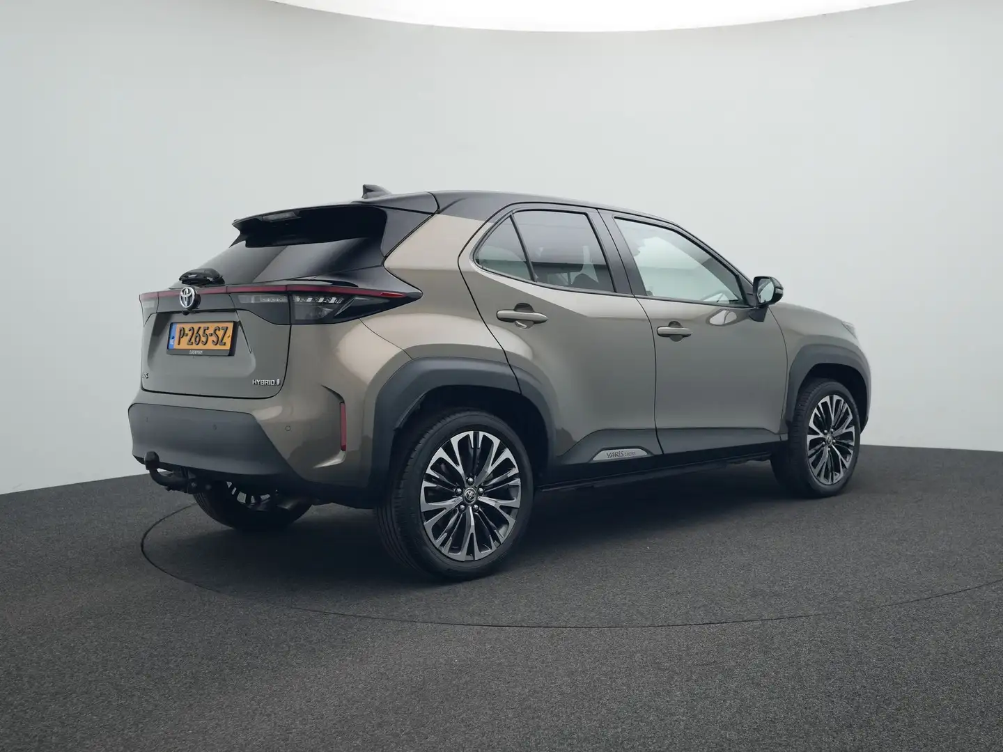 Toyota Yaris Cross 1.5 Hybrid Executive | Trekhaak | JBL Premium Audi Groen - 2